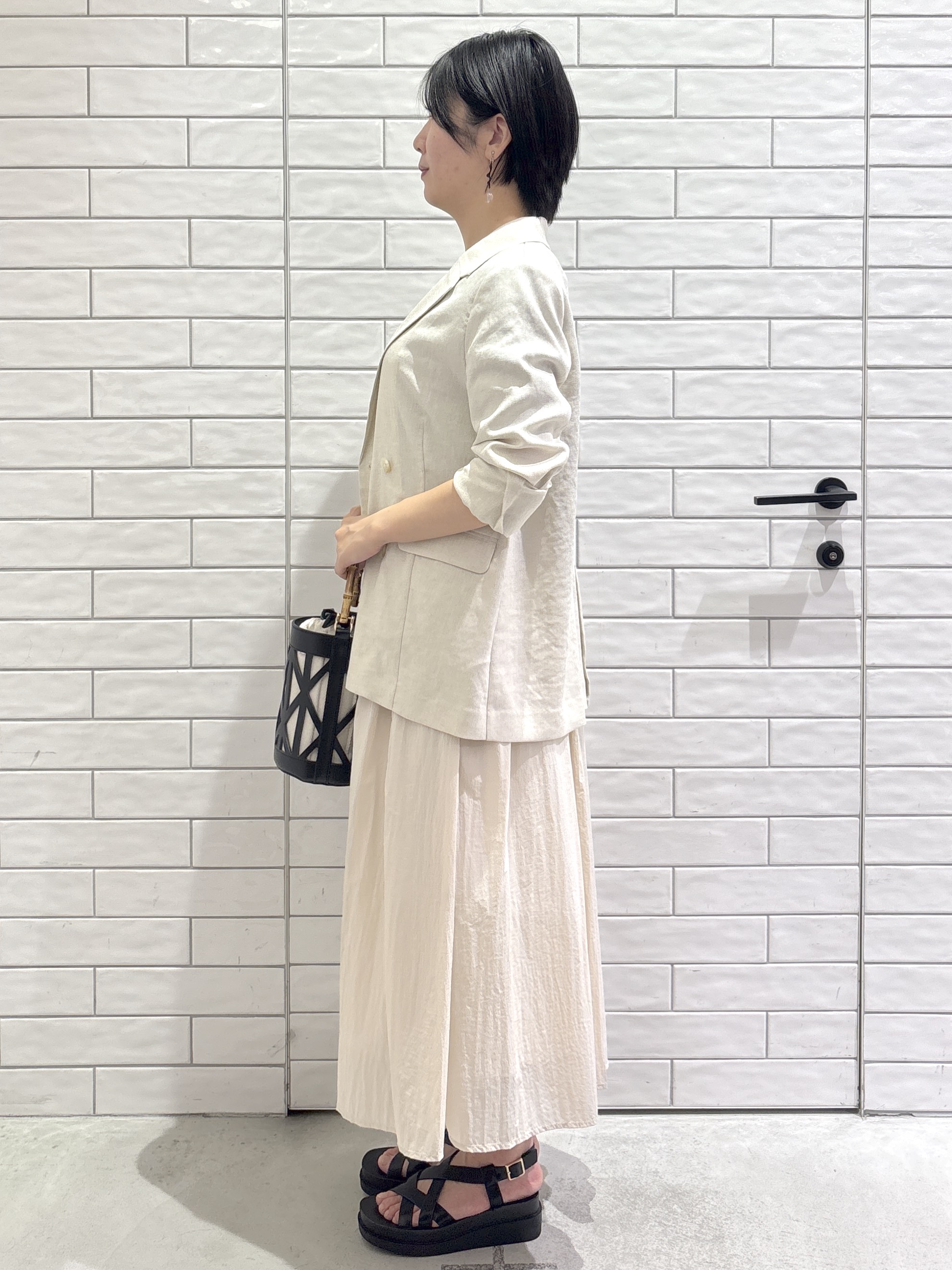 ayumiさんの「OPAQUE.CLIP｜【UV／接触冷感】ダブルブレストジャケット《防シワ加工／洗える》」を使ったコーディネート
