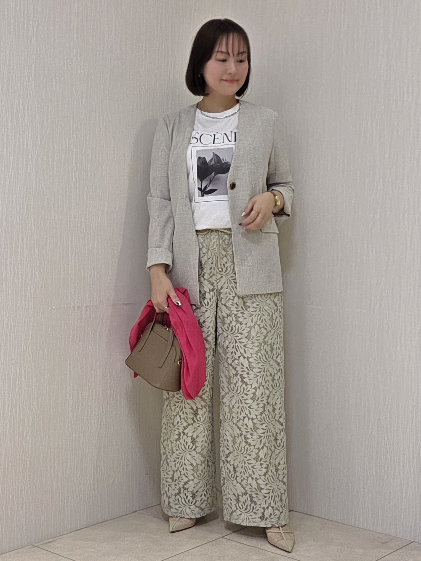 naokoさんの「UNTITLED｜【さらりと快適/セットアップ可/UV/接触冷感】スラブカラーレスジャケット」を使ったコーディネート