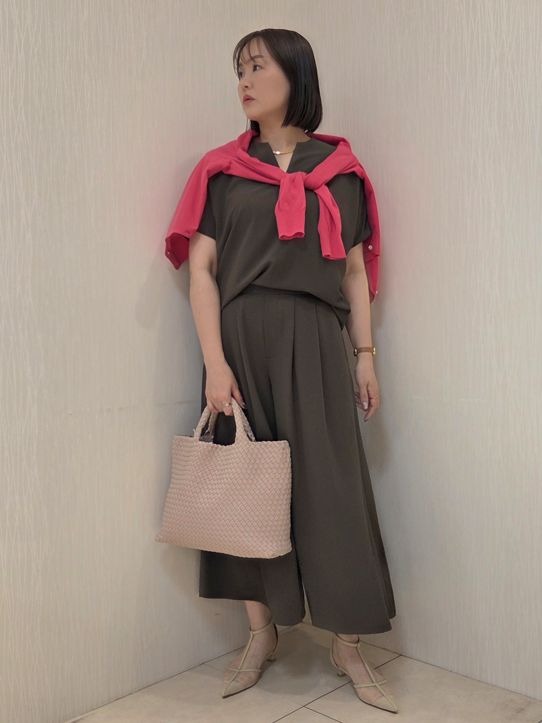 naokoさんの「UNTITLED｜【9色展開/アンサンブル可】コットンクルーネックカーディガン」を使ったコーディネート