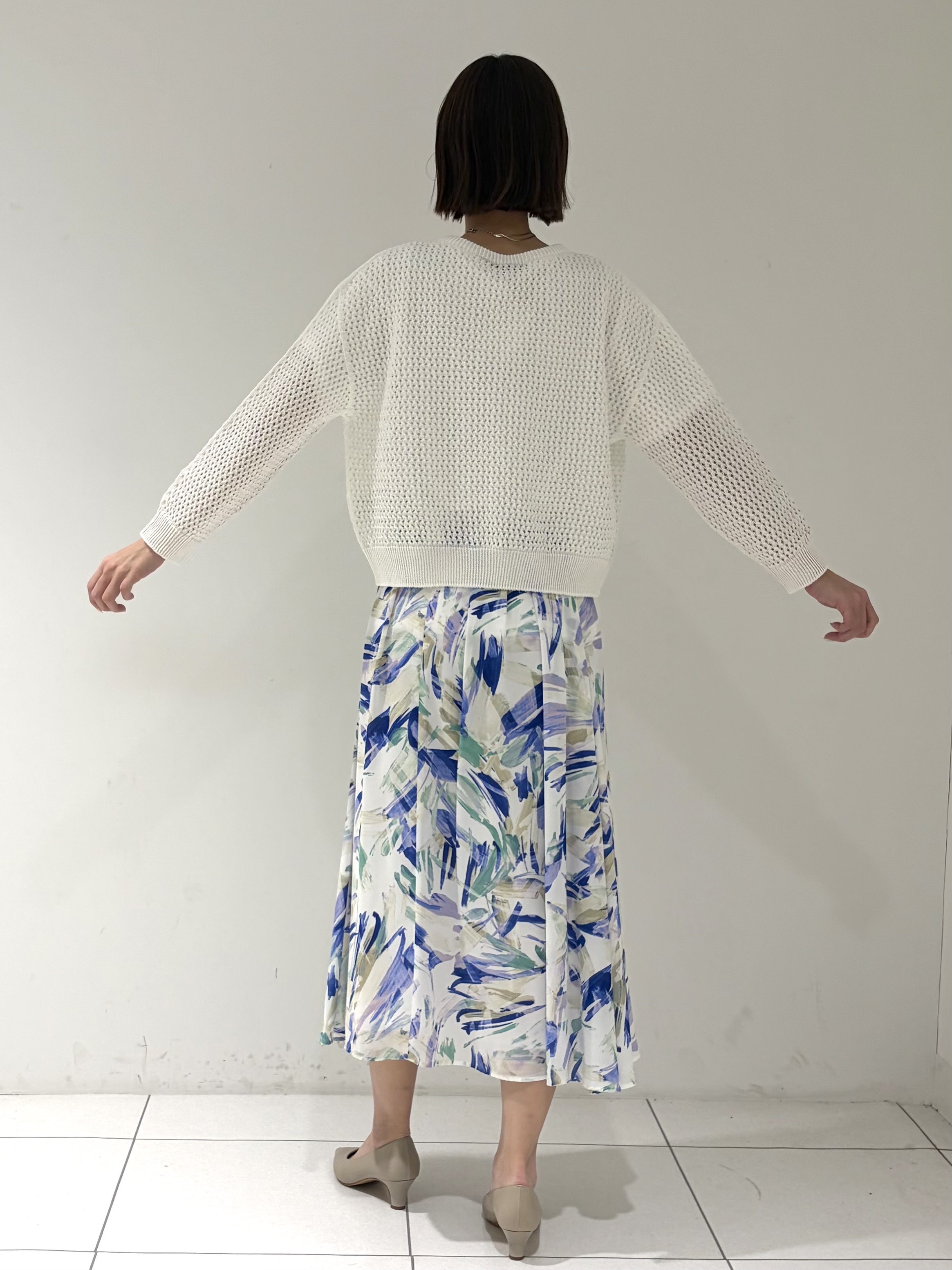 shioriさんの「INDIVI｜【洗える／コットン】メッシュジップニットカーディガン」を使ったコーディネート