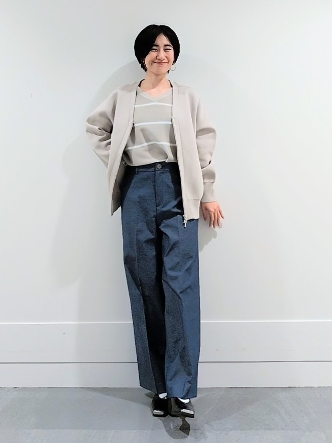 ミズタさんの「UNTITLED｜【軽羽織り/セットアップ可】ジップアップニットカーディガン」を使ったコーディネート