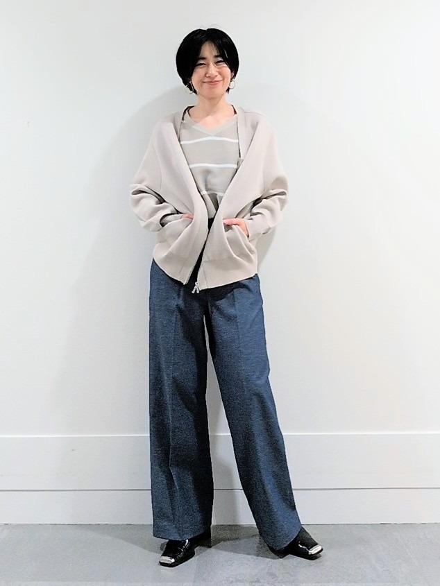 ミズタさんの「UNTITLED｜【軽羽織り/セットアップ可】ジップアップニットカーディガン」を使ったコーディネート