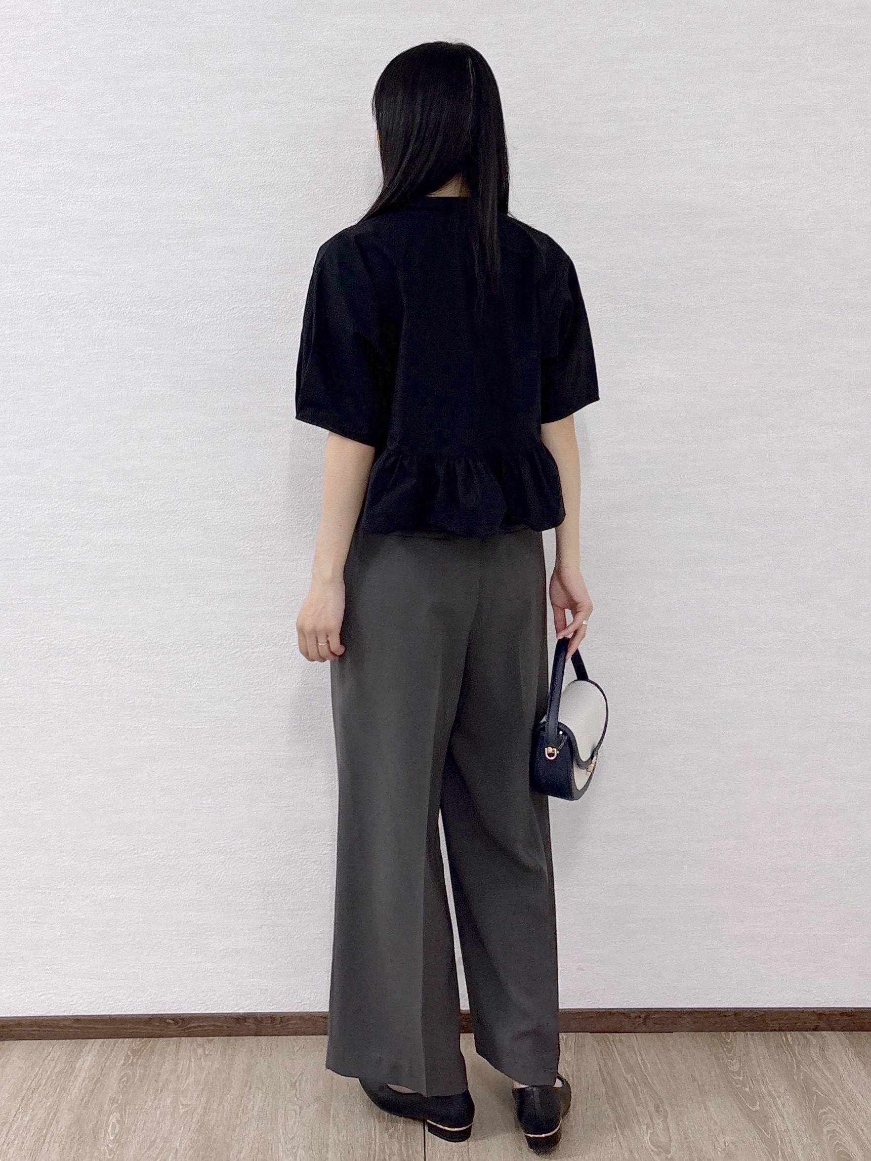 sachikoさんの「OPAQUE.CLIP｜フリルペプラムシャツブラウス【洗濯機OK】」を使ったコーディネート