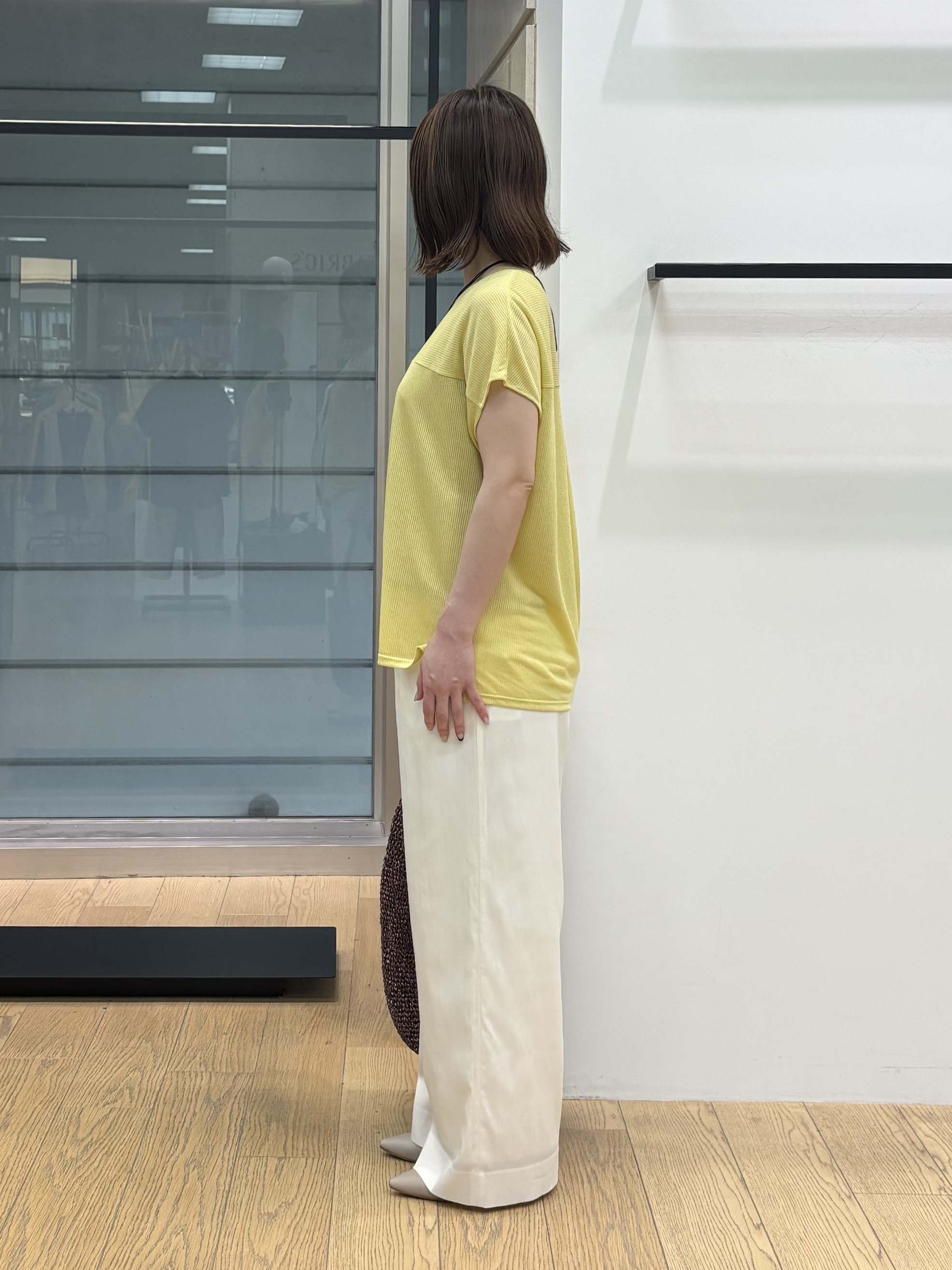 asamiさんの「INDIVI｜【洗える／アンサンブル可能】シアースストライプトップス」を使ったコーディネート