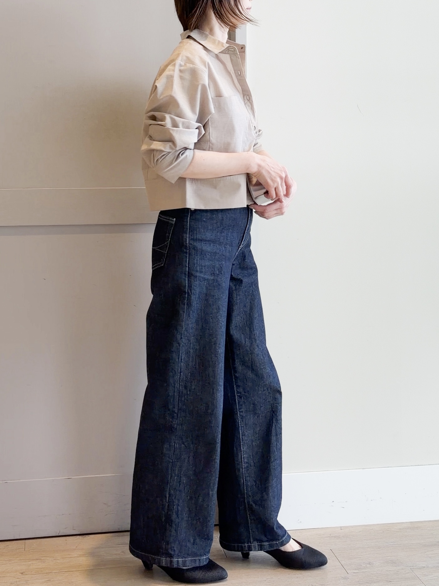 yamakoさんの「grove｜【貴島明日香さん着用／イージーケア／接触冷感】麻混クロップドシャツ」を使ったコーディネート