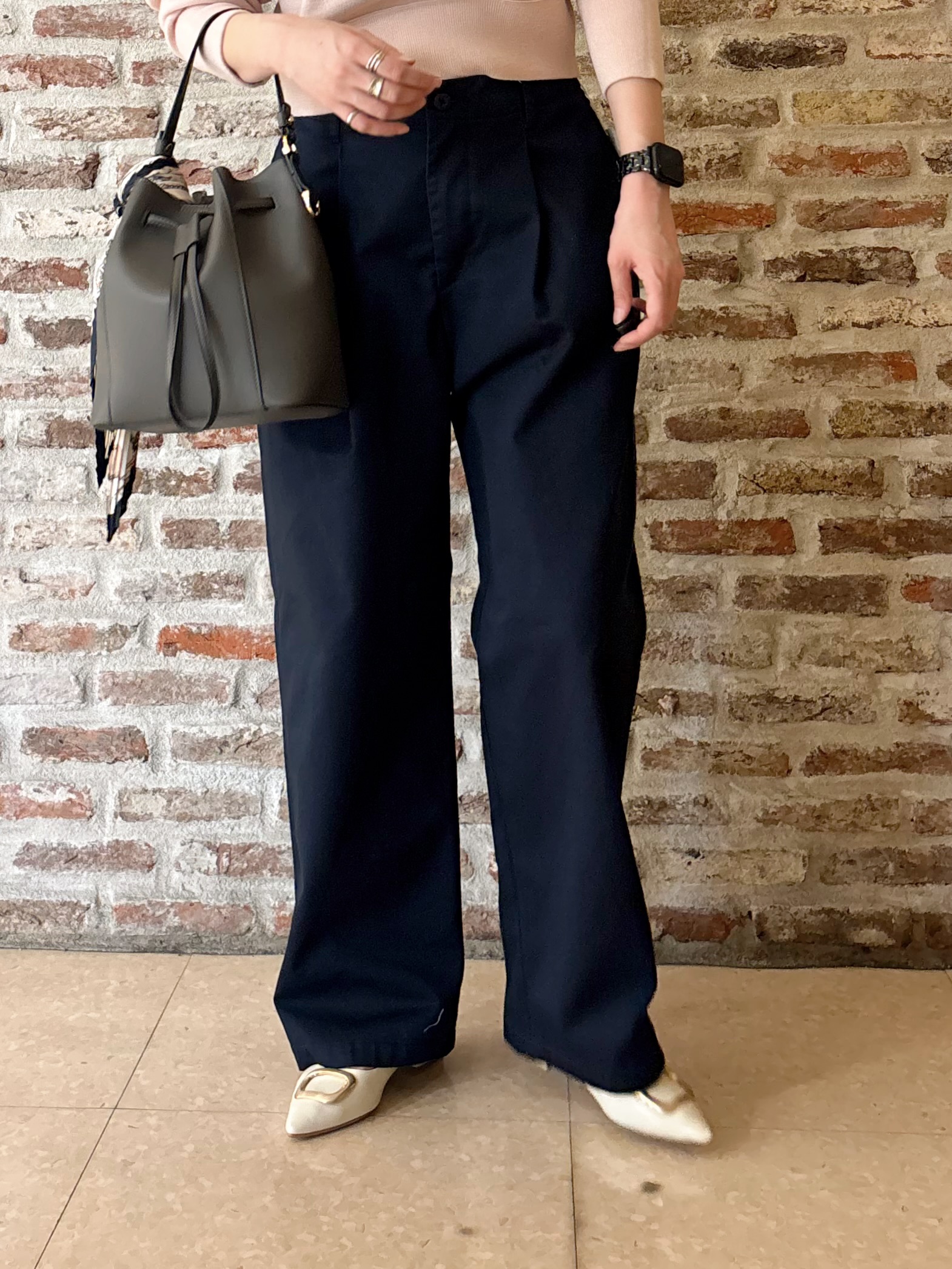 しばさんの「THE SHOP TK｜【ウエスト調節可能ですっきり見え】フーデットブルゾン/洗える」を使ったコーディネート
