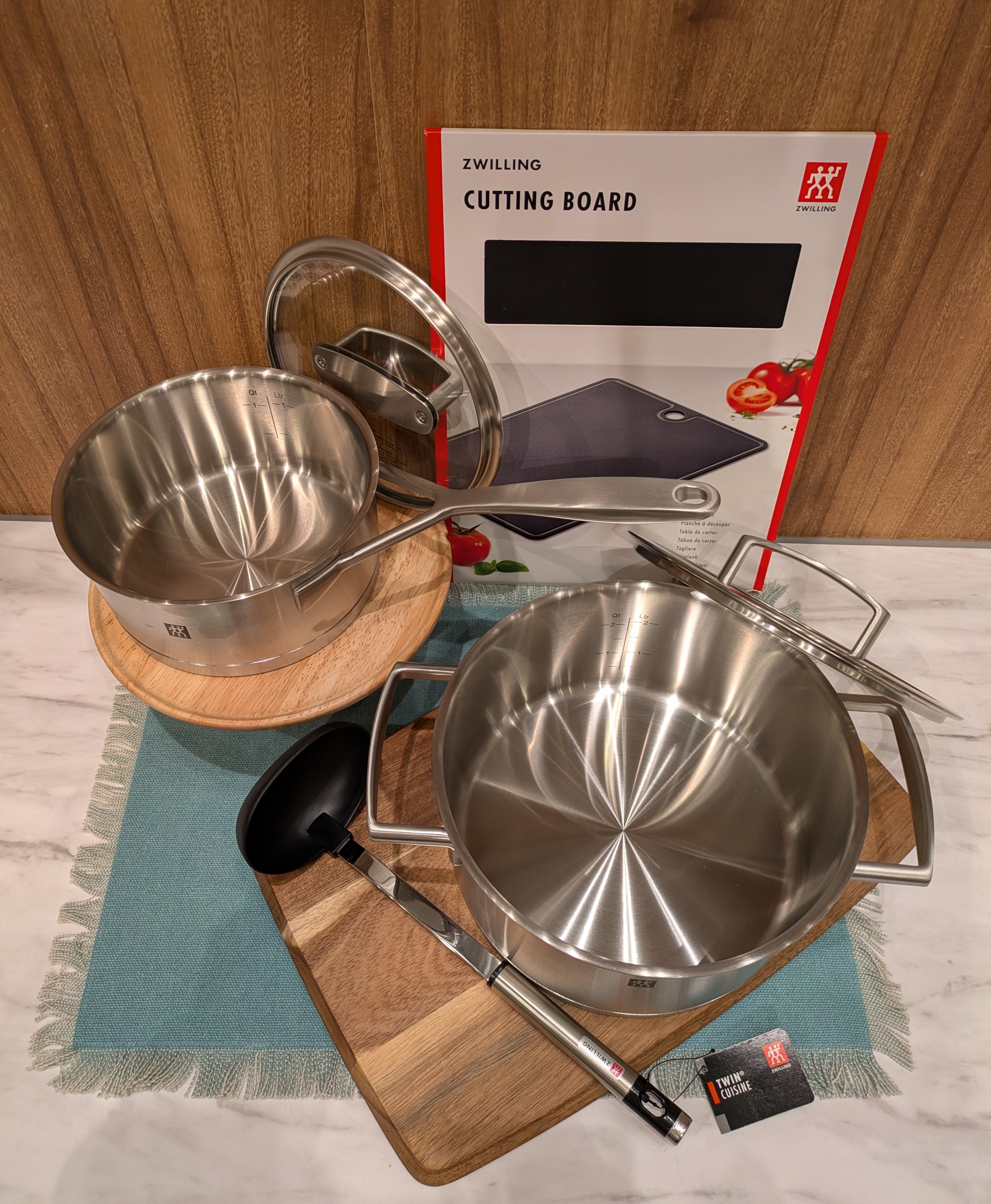 しょこさんの「212 KITCHEN STORE｜ナイロンターナー ＜ZWILLING  ツヴィリング＞」を使ったコーディネート