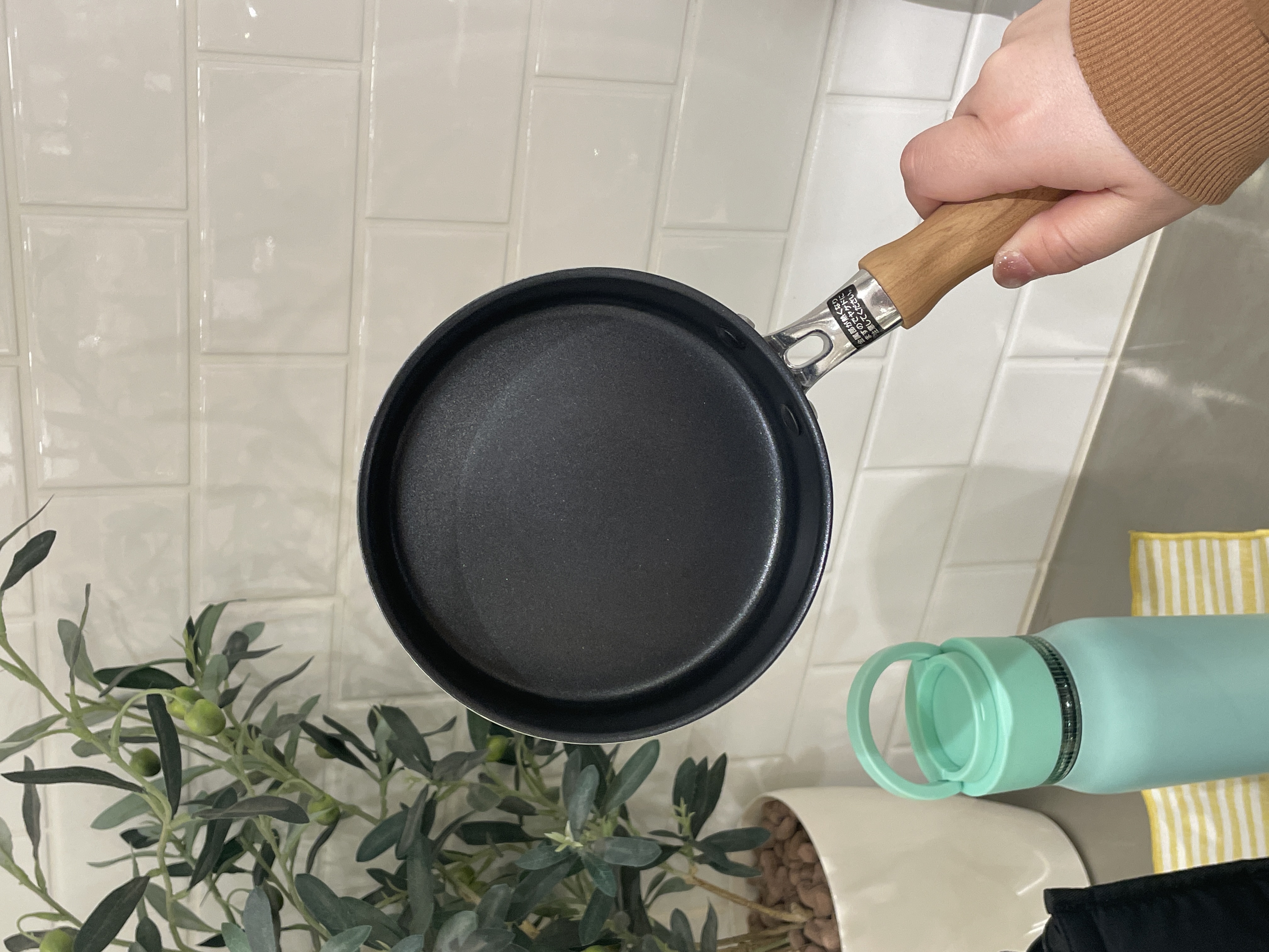 まのちゃんさんの「212 KITCHEN STORE｜ピコットⅡ IH2層鋼ミニエッグパン」を使ったコーディネート