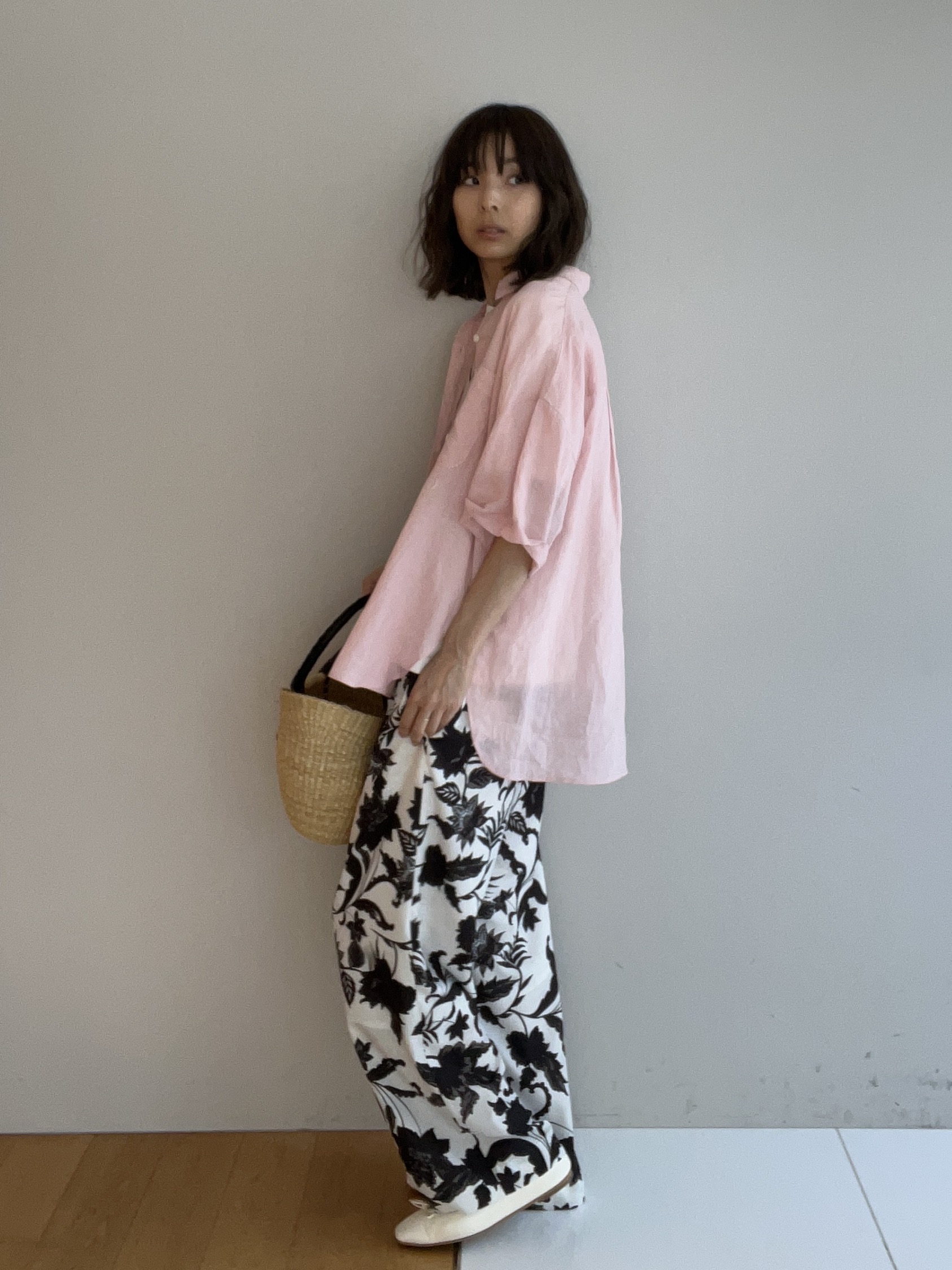 misaさんの「DRESSTERIOR｜ピュアラミー シャツ」を使ったコーディネート