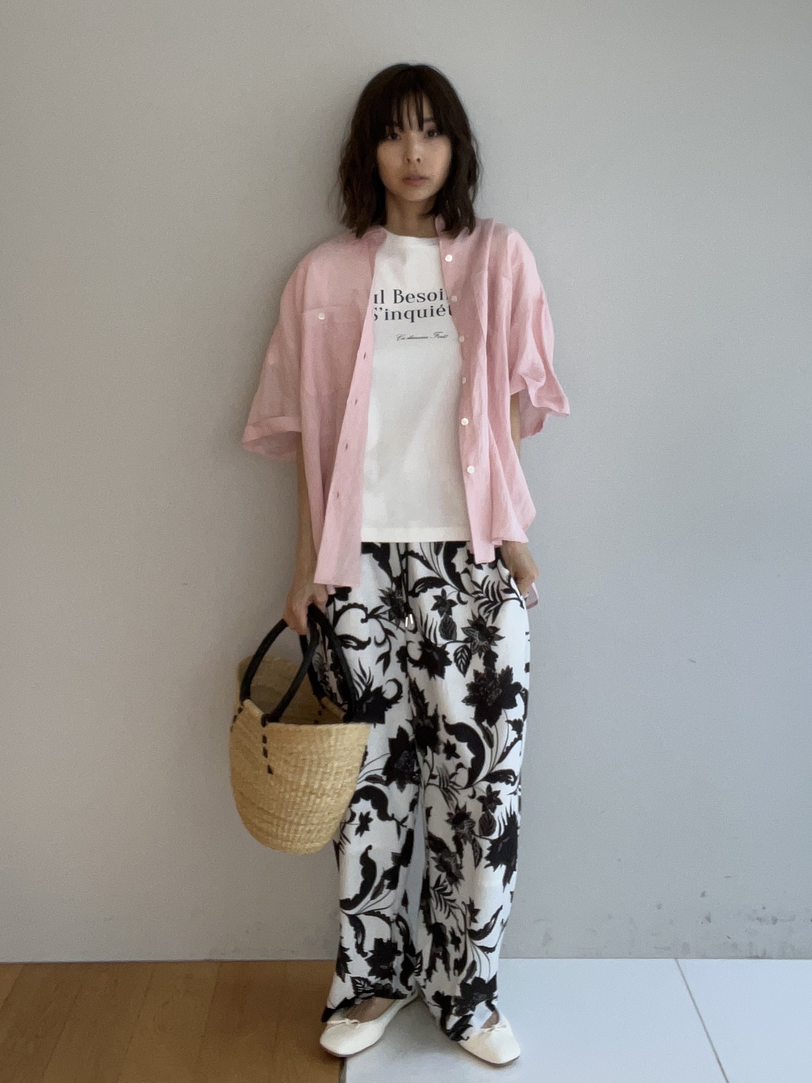 misaさんの「DRESSTERIOR｜ピュアラミー シャツ」を使ったコーディネート