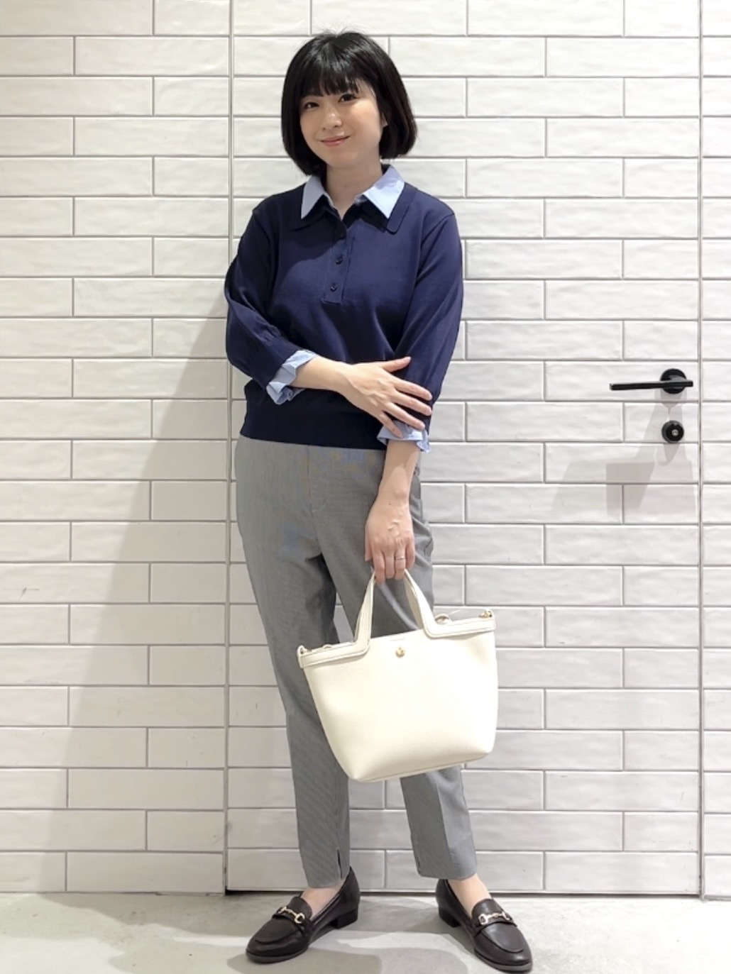 しおりさんの「OPAQUE.CLIP｜2WAY衿付きニット【洗濯機OK】」を使ったコーディネート