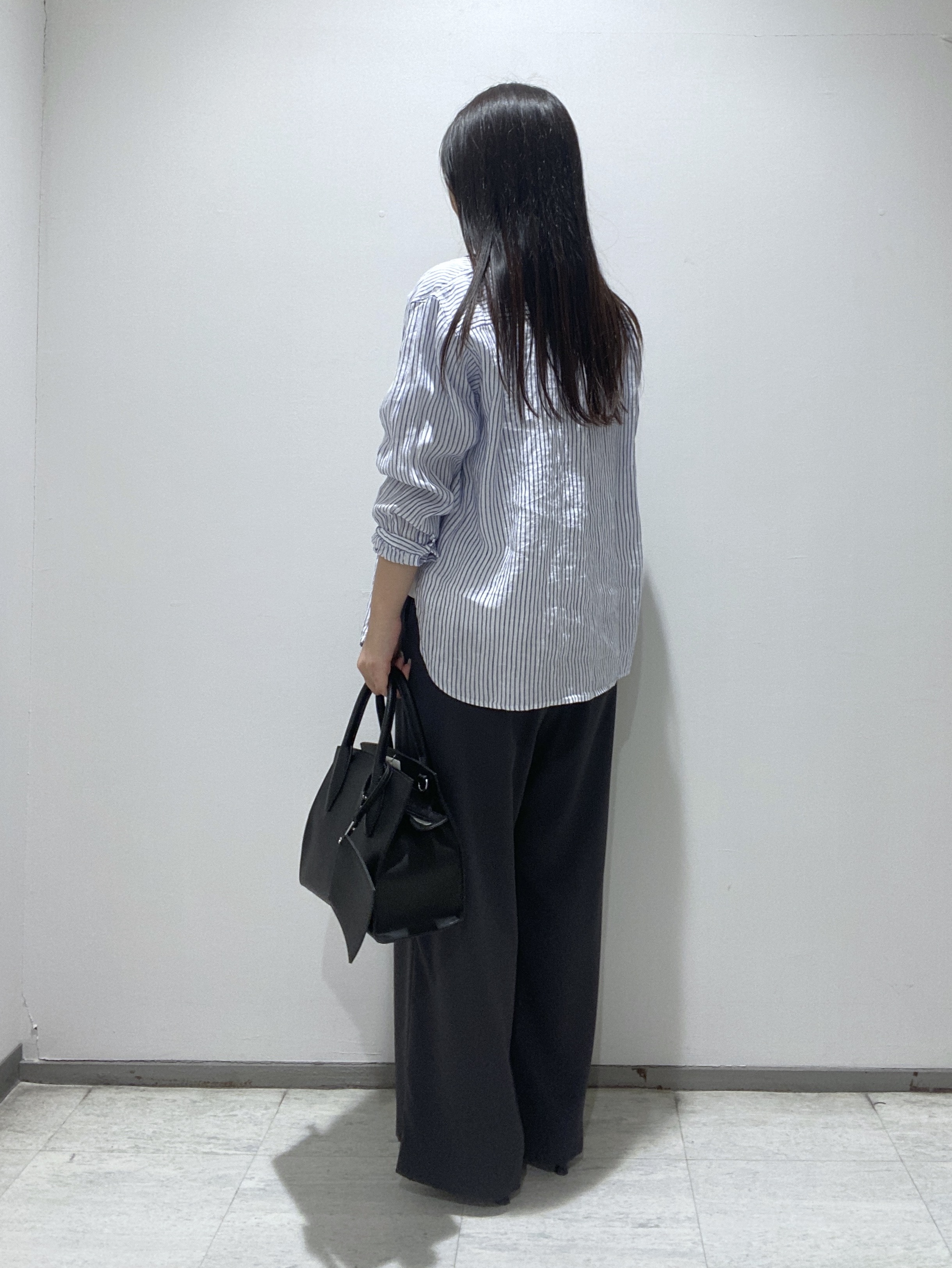 meiさんの「INDIVI｜【UVケア／選べるグラフィック】スムースジャージTシャツ」を使ったコーディネート
