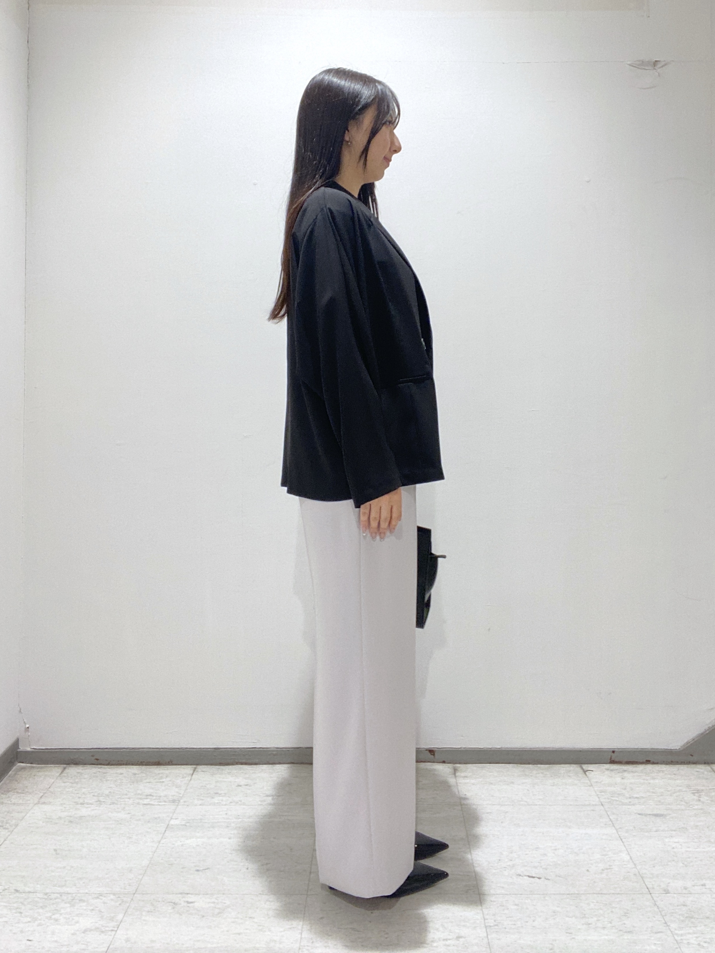 meiさんの「INDIVI｜【UVケア／選べるグラフィック】スムースジャージTシャツ」を使ったコーディネート