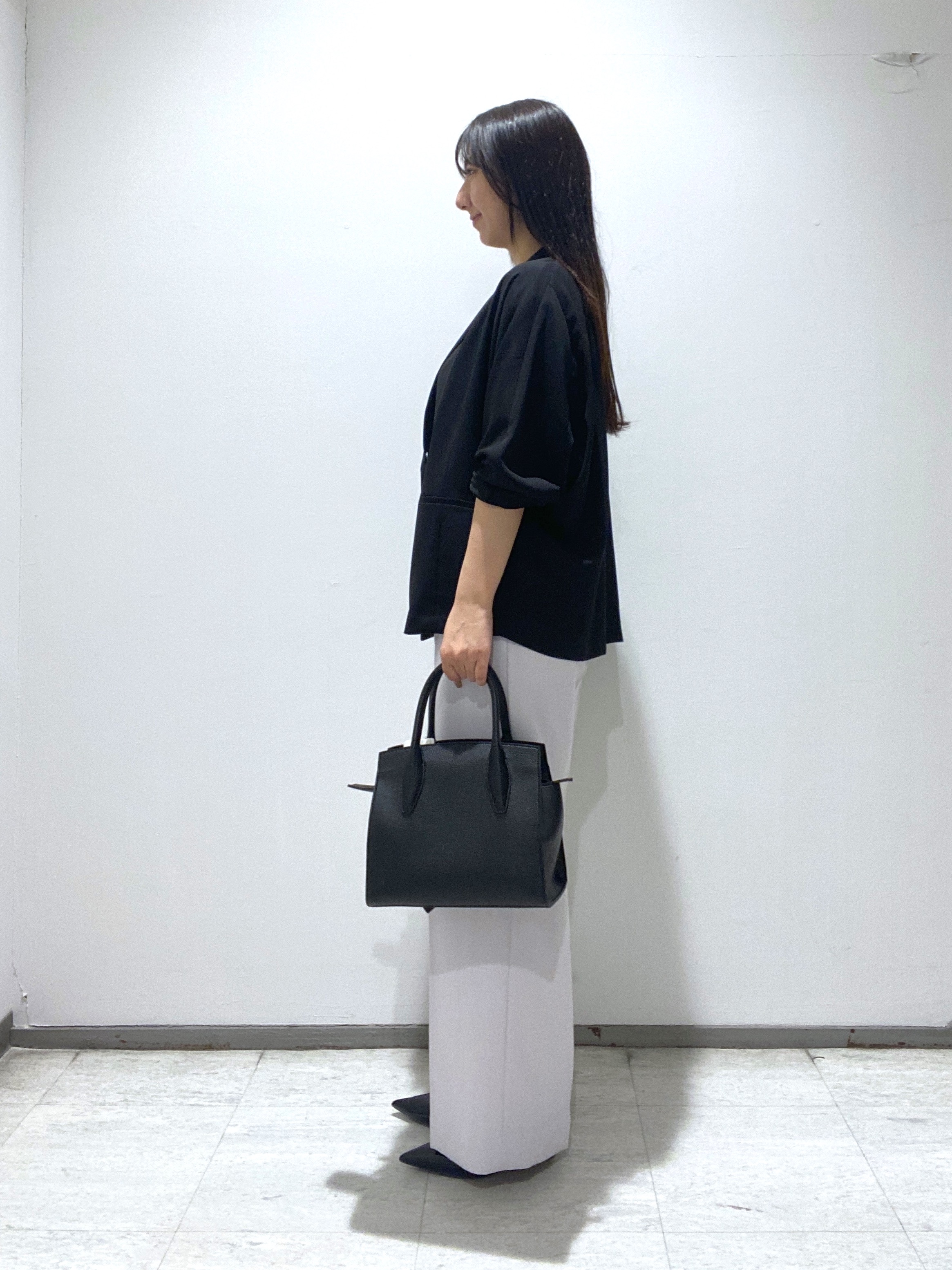 meiさんの「INDIVI｜【UVケア／選べるグラフィック】スムースジャージTシャツ」を使ったコーディネート