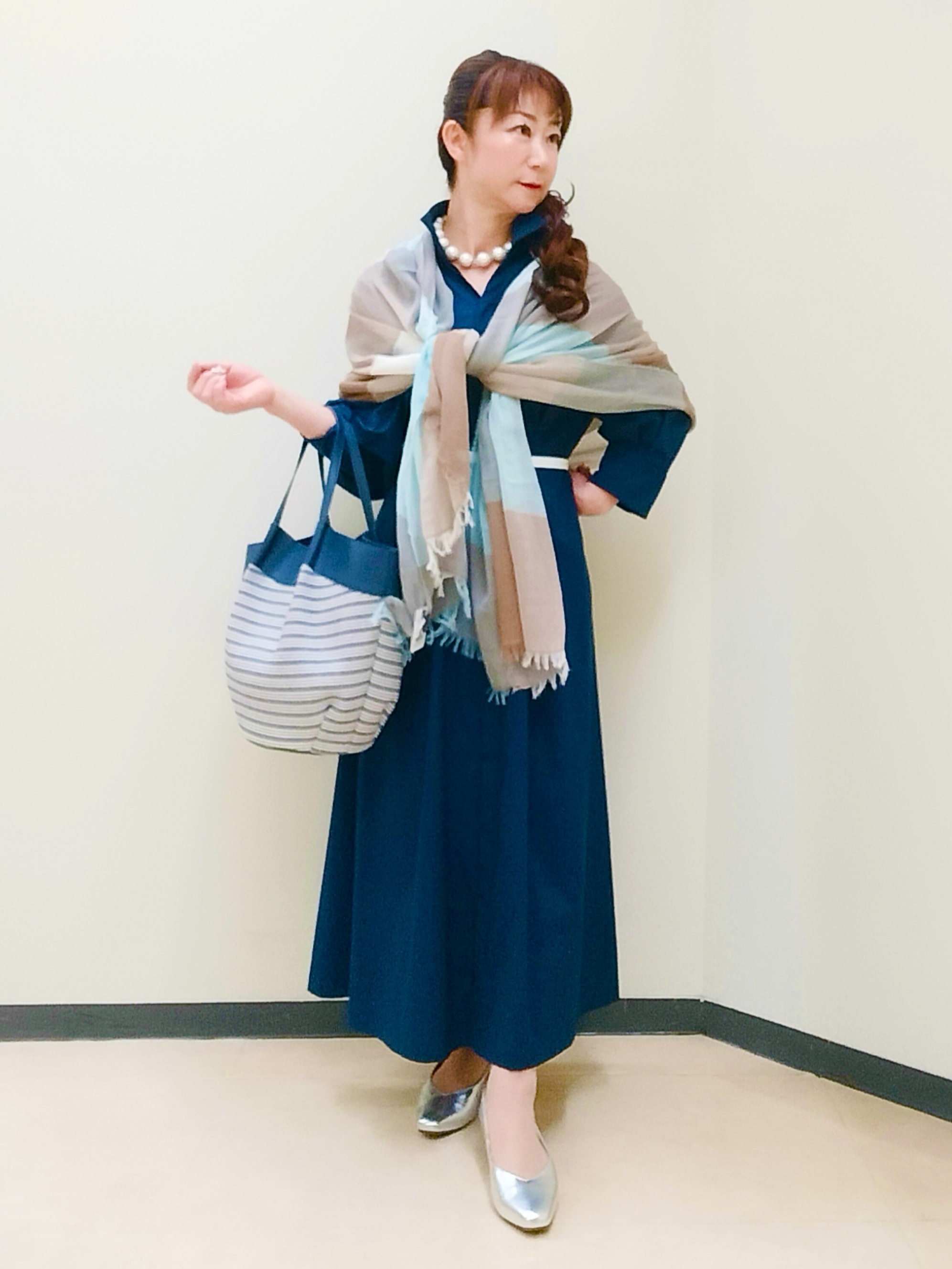 花さんの「Reflect｜タイプライターシャツロングワンピース」を使ったコーディネート