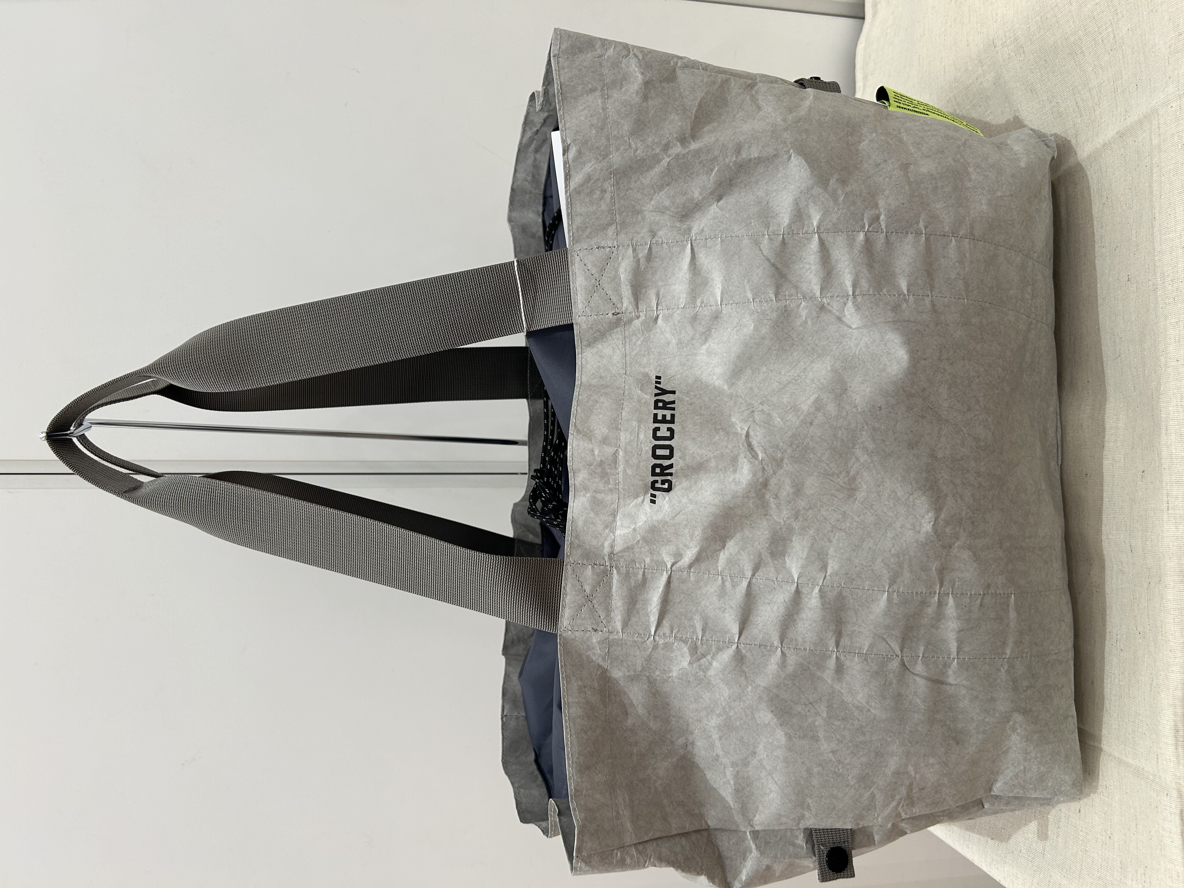たかともさんの「212 KITCHEN STORE｜COOLBAG/GROCERY GRAY」を使ったコーディネート