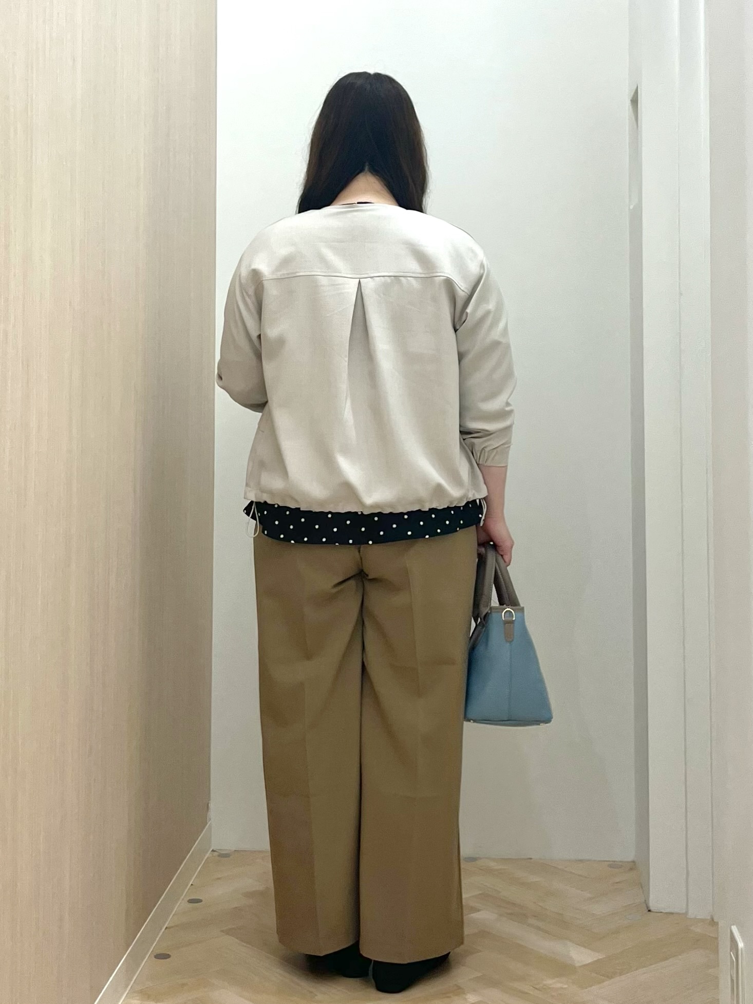 akariさんの「grove｜【貴島明日香さん着用・洗える】麻調ノーカラーブルゾン」を使ったコーディネート