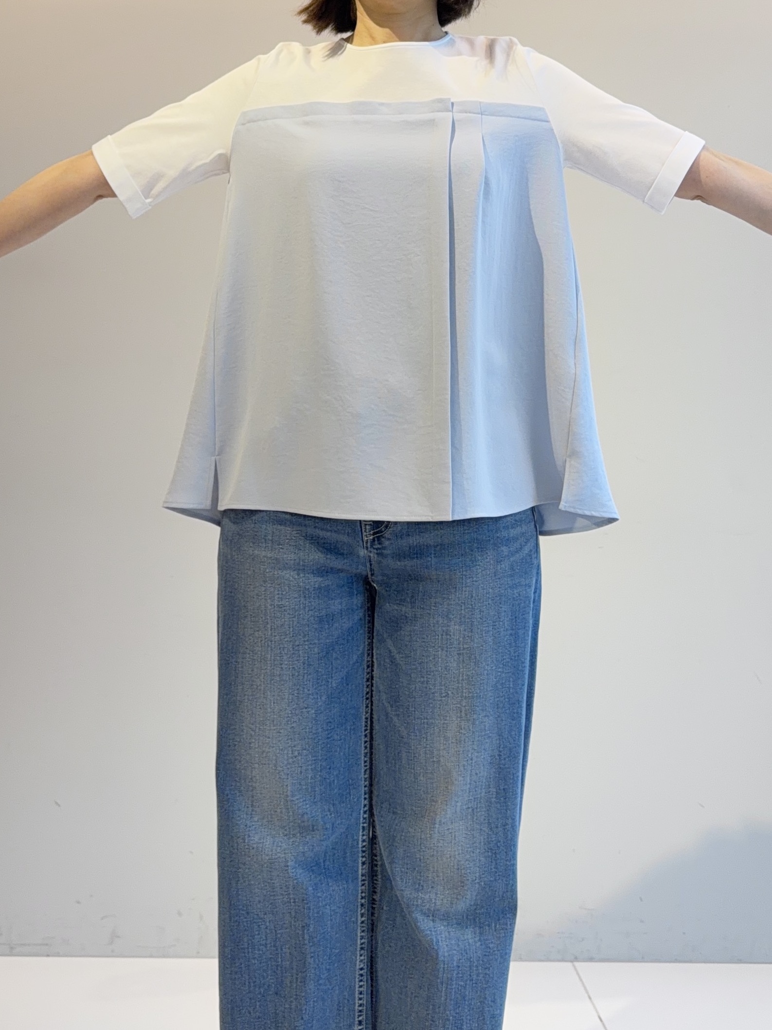 murayamaさんの「INDIVI｜【着る日傘／SETUP可能】ビスチェレイヤード風トップス」を使ったコーディネート