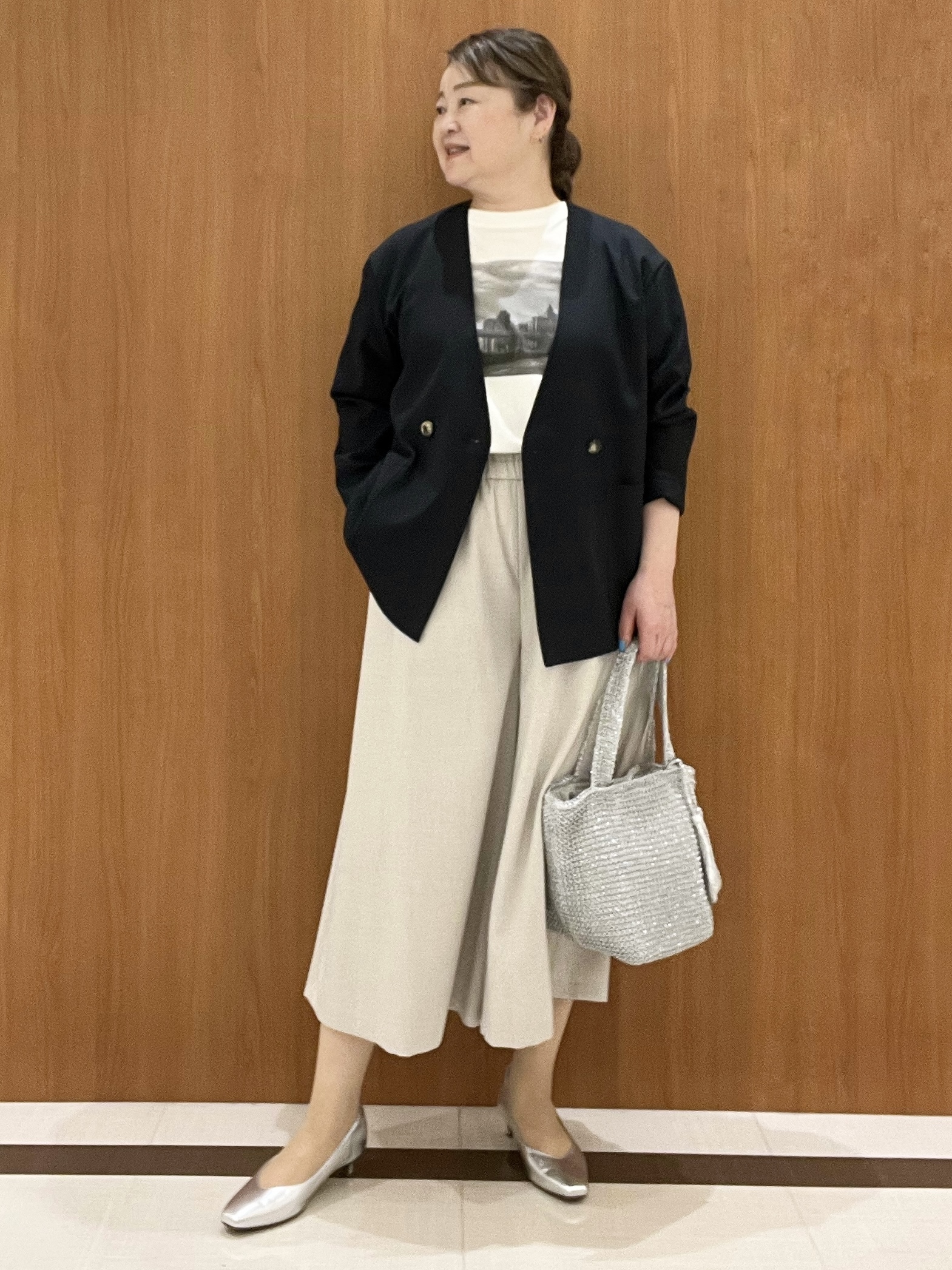 Hiroさんの「Reflect｜【単品使い◎】ジャケット＋ナロースカートセット」を使ったコーディネート