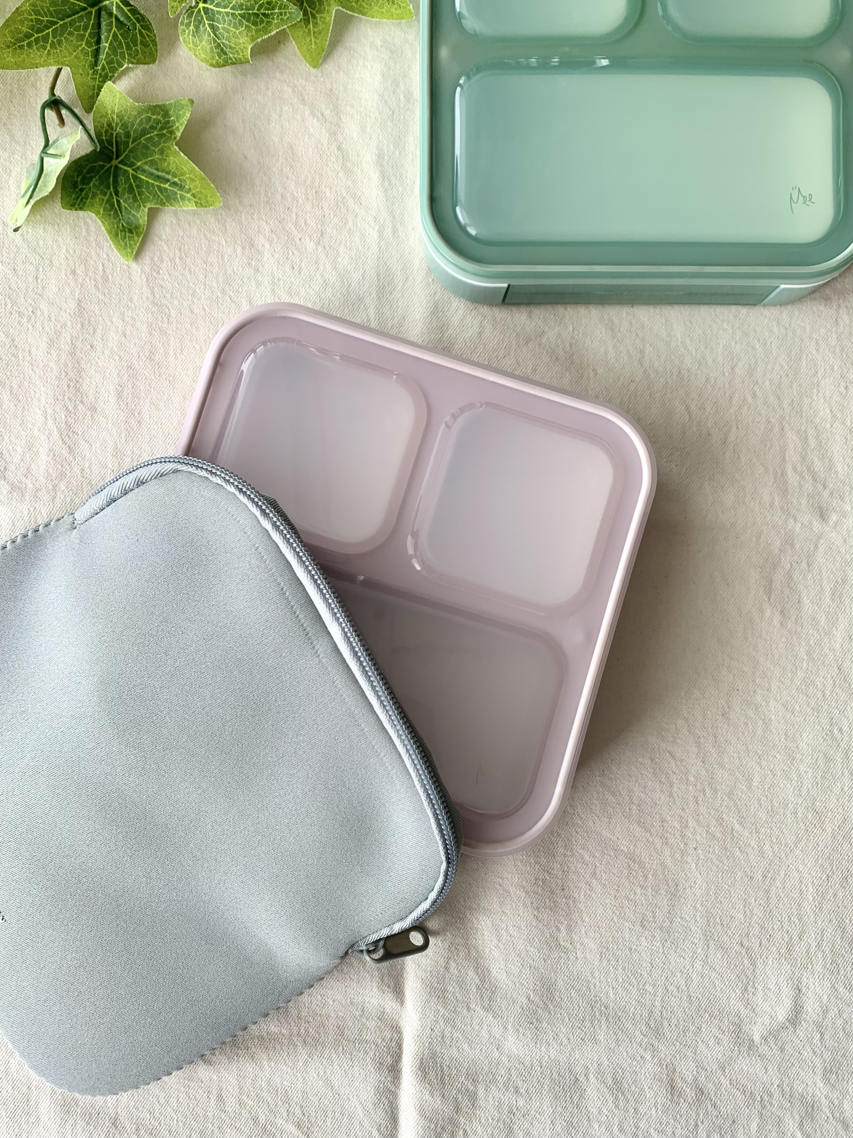 mikachoさんの「212 KITCHEN STORE｜薄型弁当箱 抗菌 フードマン 400ml ライトグレー」を使ったコーディネート