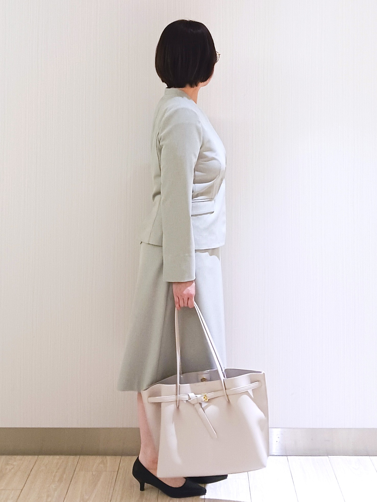 KaHoさんの「index｜【接触冷感／吸水速乾】ノーカラージャケット／セットアップ対応可《洗える／防シワ／ストレッチ》」を使ったコーディネート