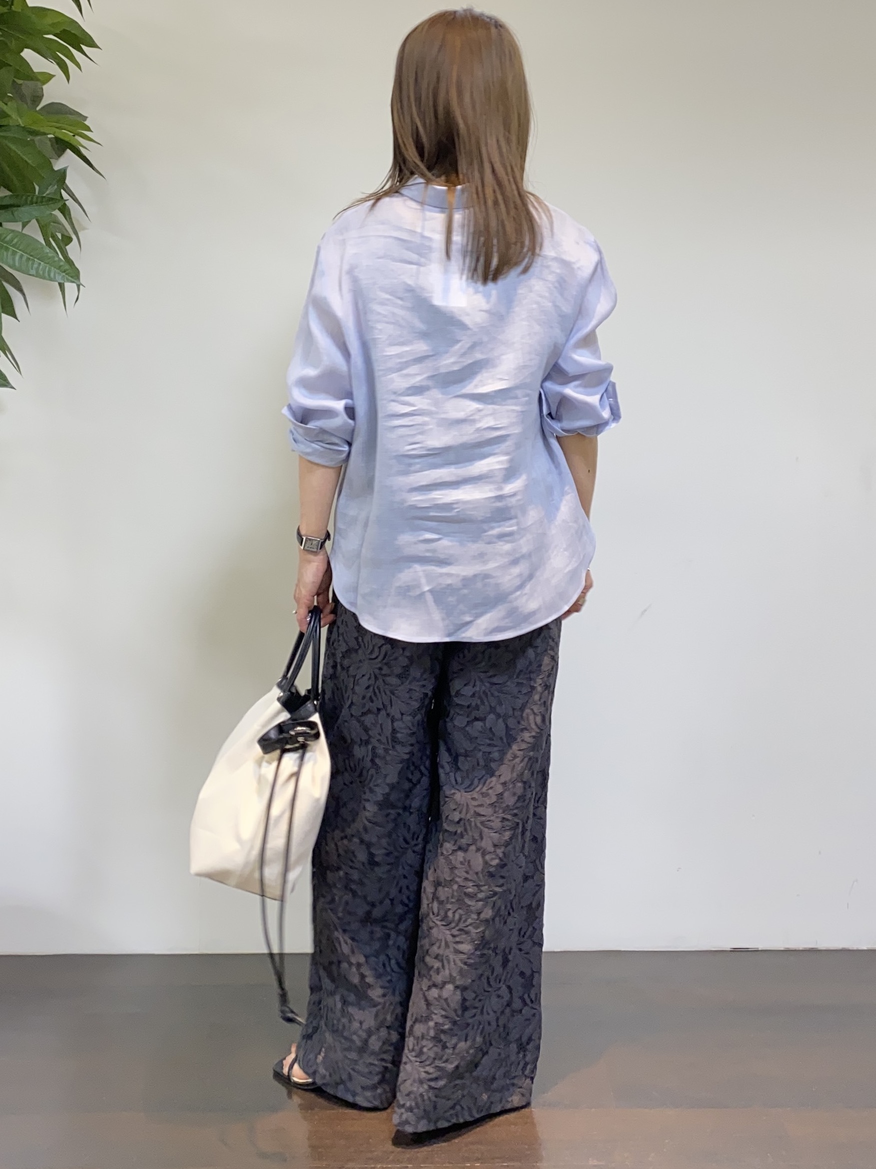 tomoさんの「UNTITLED｜【古畑星夏さん着用/接触冷感】ドライタッチシャツ」を使ったコーディネート