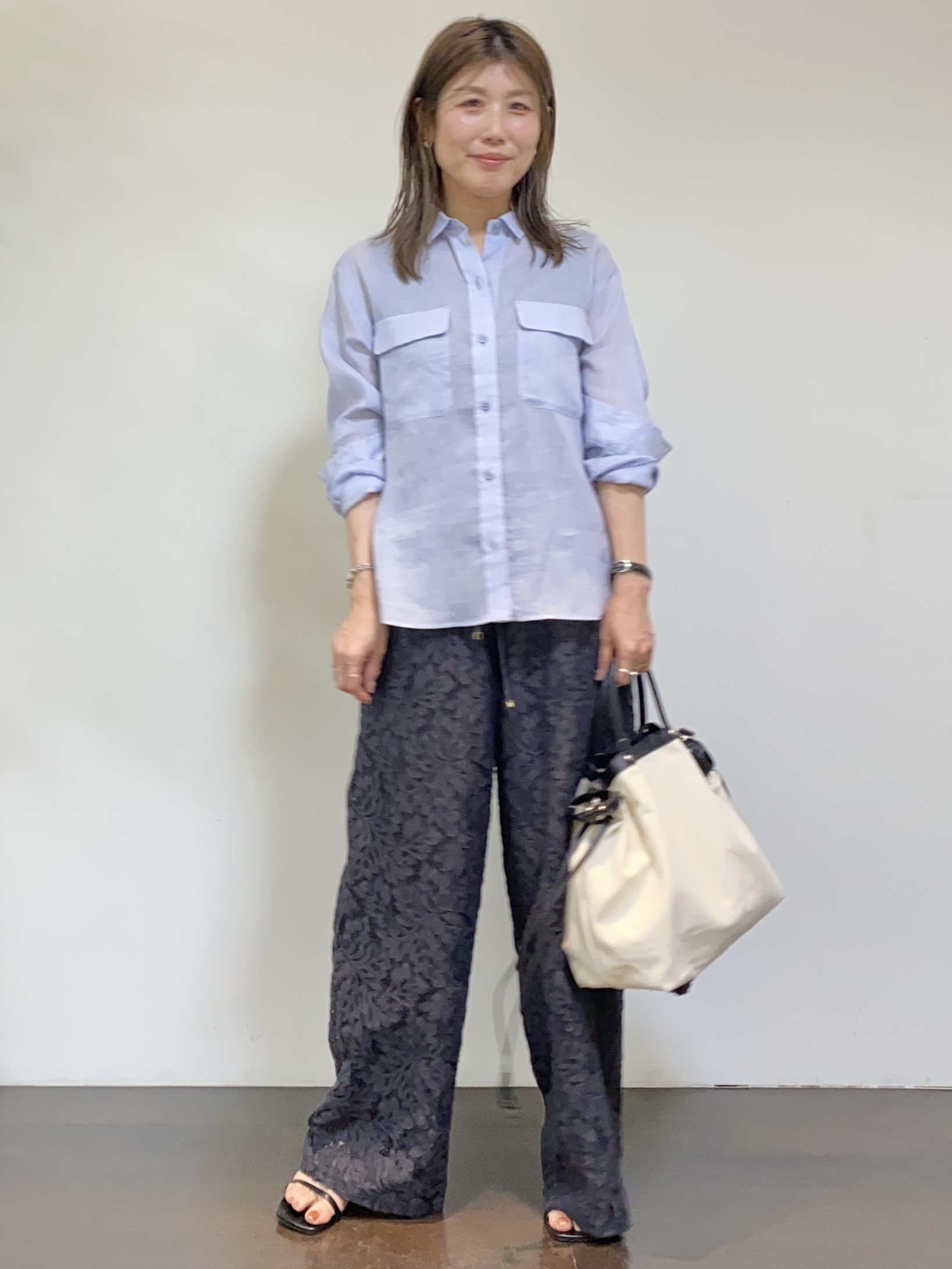 tomoさんの「UNTITLED｜【古畑星夏さん着用/接触冷感】ドライタッチシャツ」を使ったコーディネート