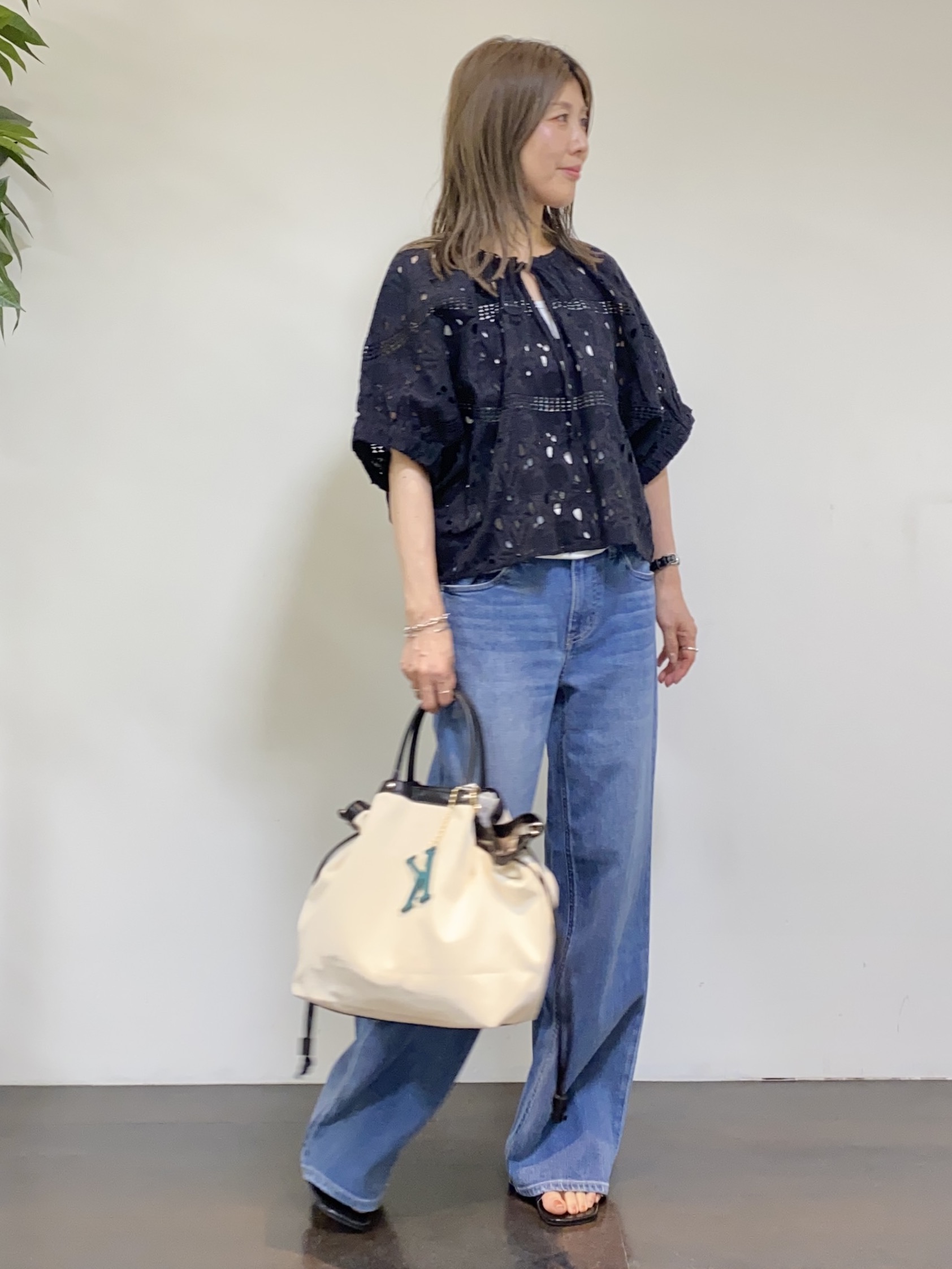 tomoさんの「UNTITLED｜リーベルラメベア天竺プルオーバファブリック」を使ったコーディネート