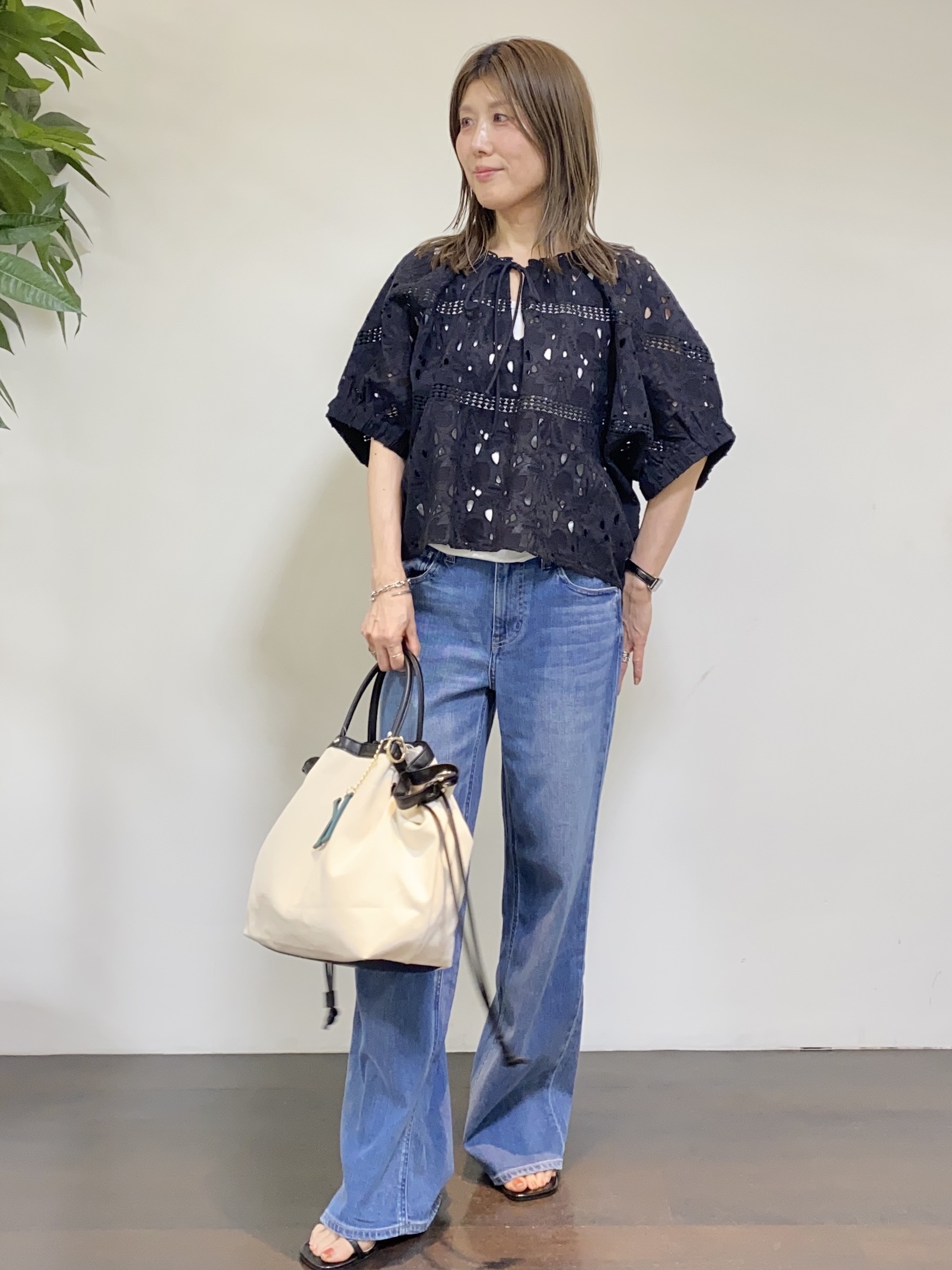 tomoさんの「UNTITLED｜リーベルラメベア天竺プルオーバファブリック」を使ったコーディネート