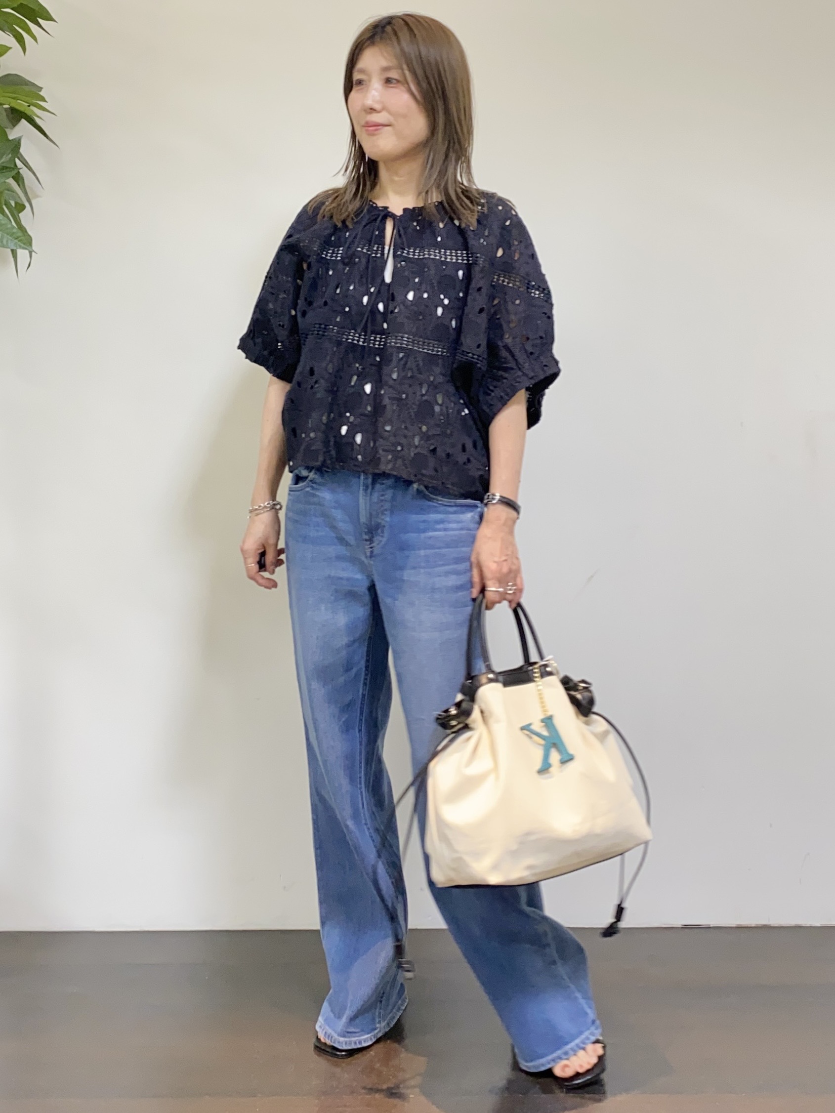 tomoさんの「UNTITLED｜リーベルラメベア天竺プルオーバファブリック」を使ったコーディネート