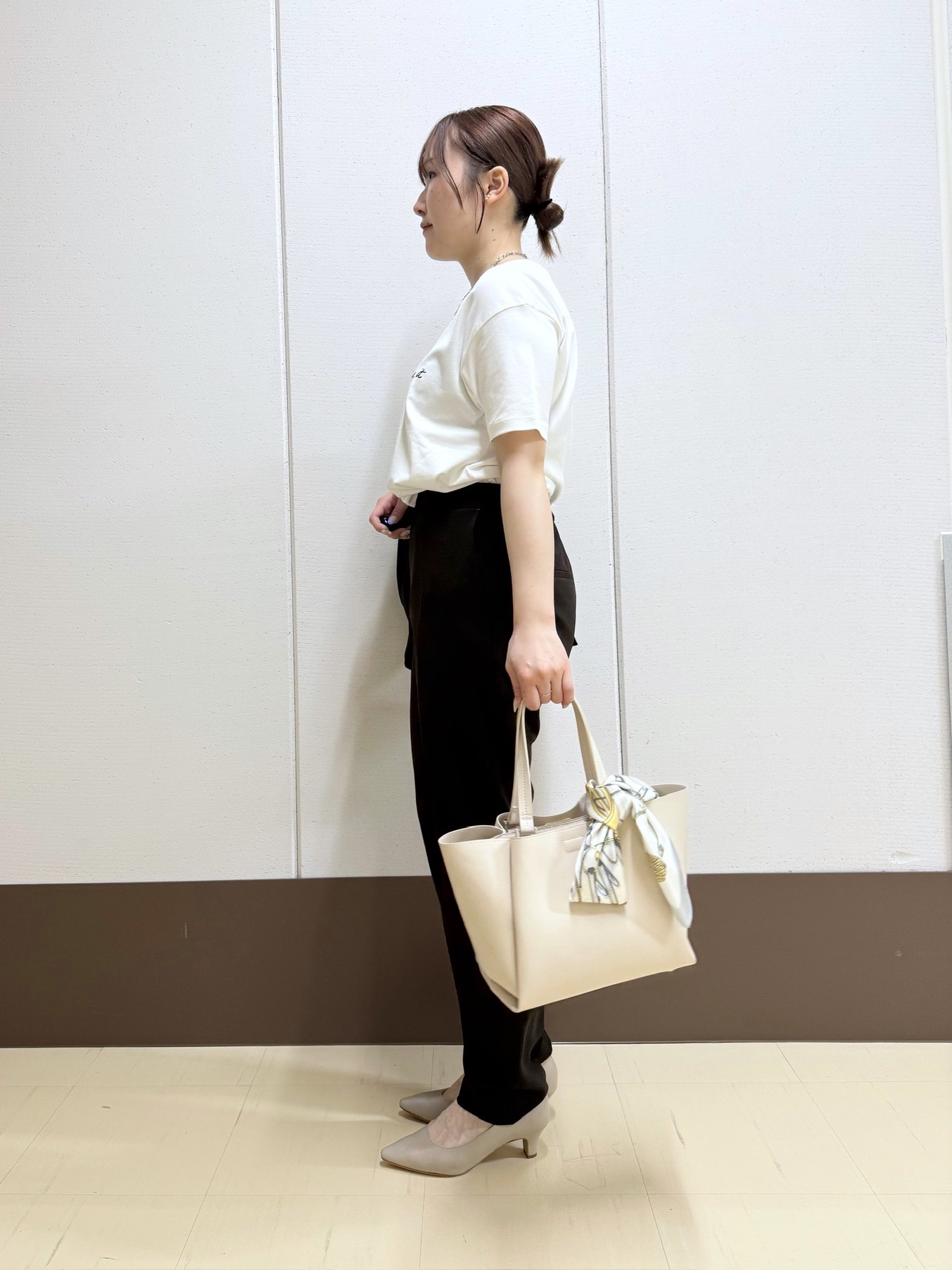 Rikoさんの「INDIVI｜【洗える／UVケア／麻調】シングルジャケット」を使ったコーディネート