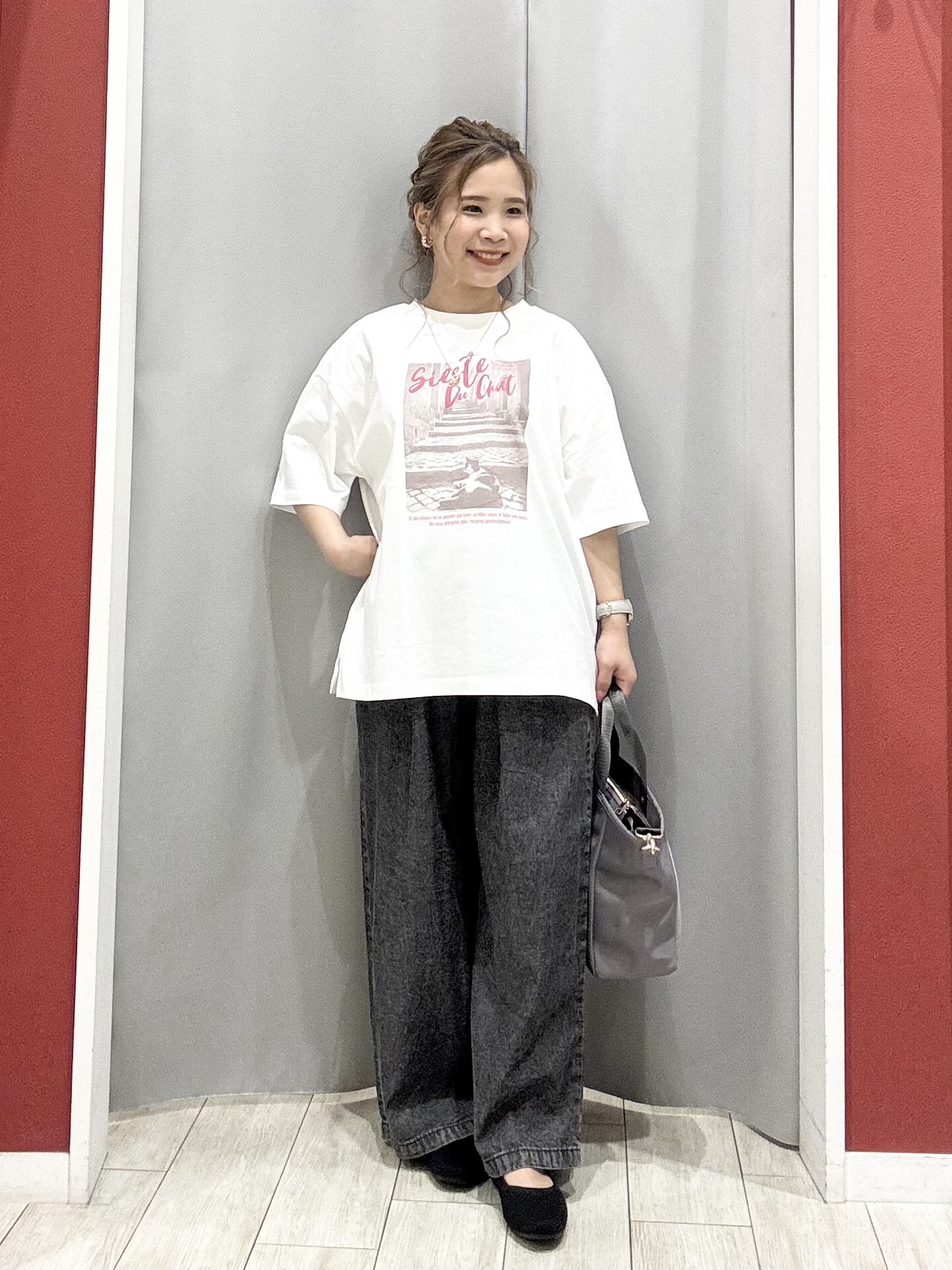 shioさんの「SHOO･LA･RUE｜【体型カバー】ふんわり質感 やわらかこなれシアーシャツ」を使ったコーディネート