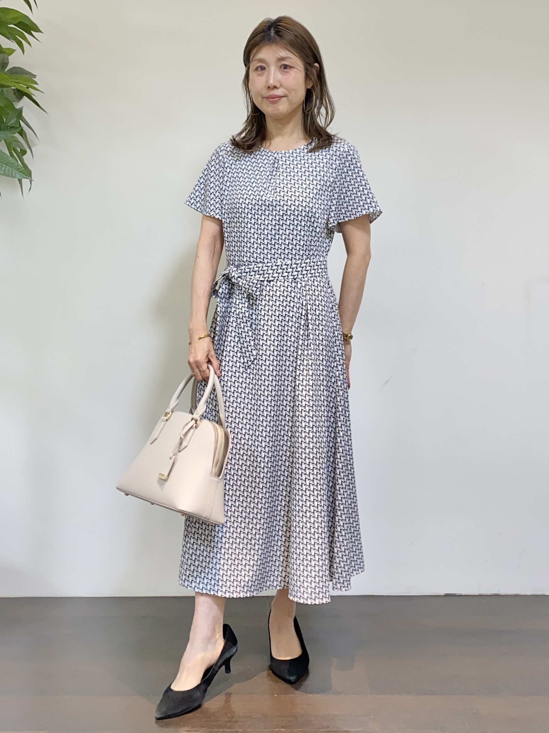 tomoさんの「UNTITLED｜【清涼感/洗える】ミニマルシルエットジャケット」を使ったコーディネート
