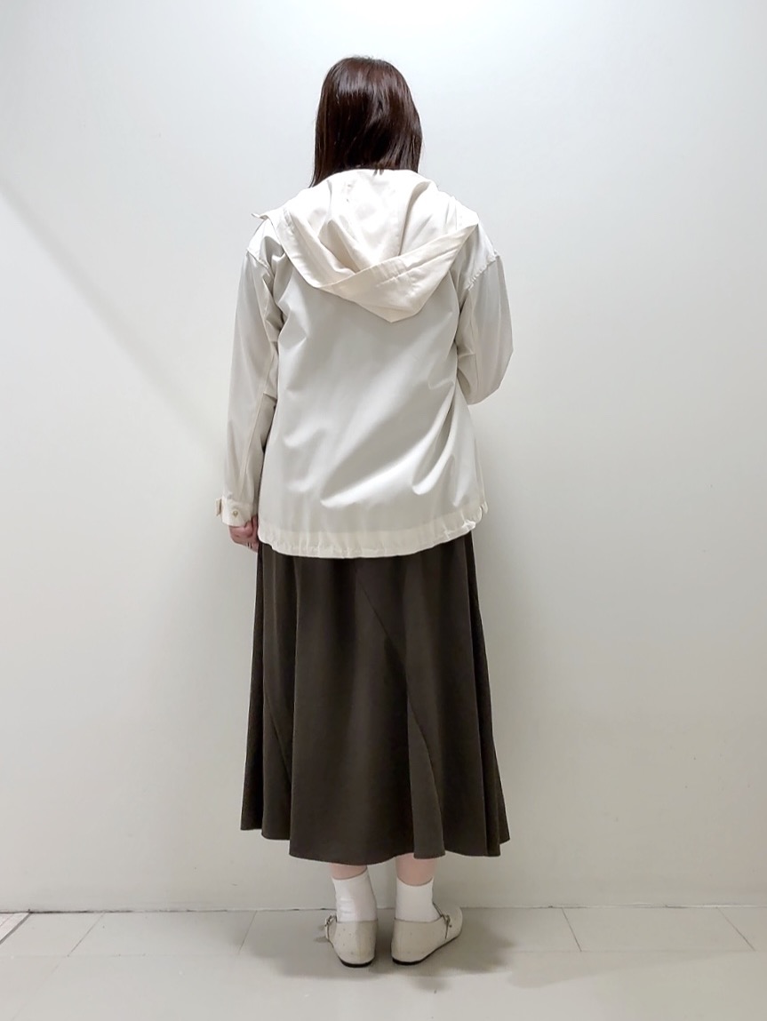 YUIさんの「UNTITLED｜【洗える/はっ水】リラクシーマウンテンパーカー」を使ったコーディネート