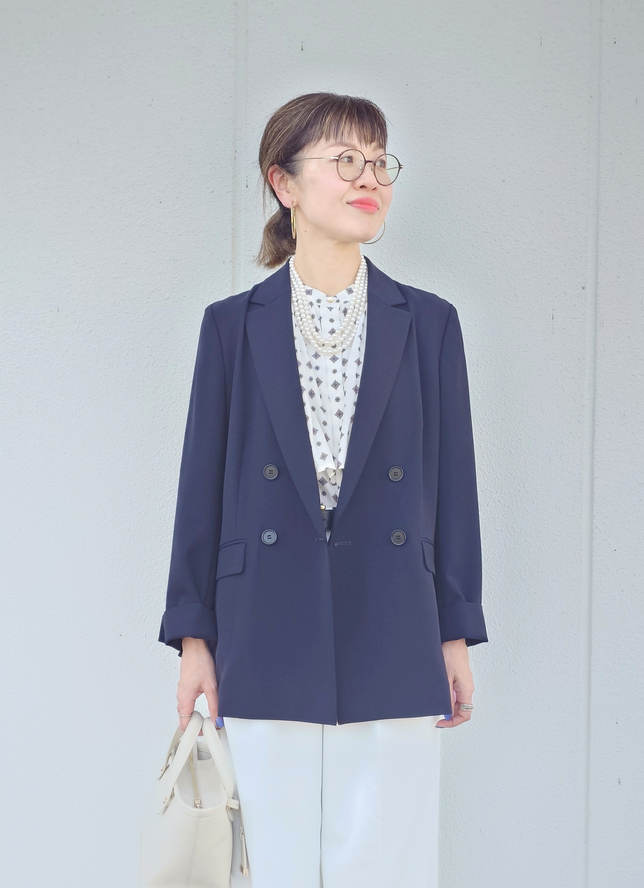 MUTSUKOさんの「UNTITLED｜【新色追加/セットアップ可】エアリー ダブルブレストジャケット」を使ったコーディネート