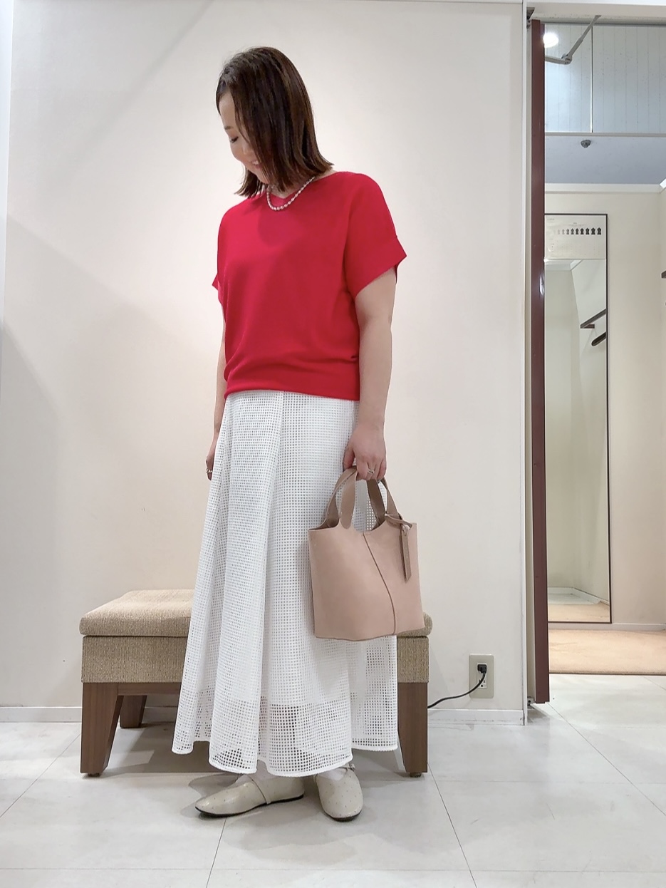 YUIさんの「UNTITLED｜【11色展開/体型カバー】前後2WAYフレンチスリーブニット」を使ったコーディネート