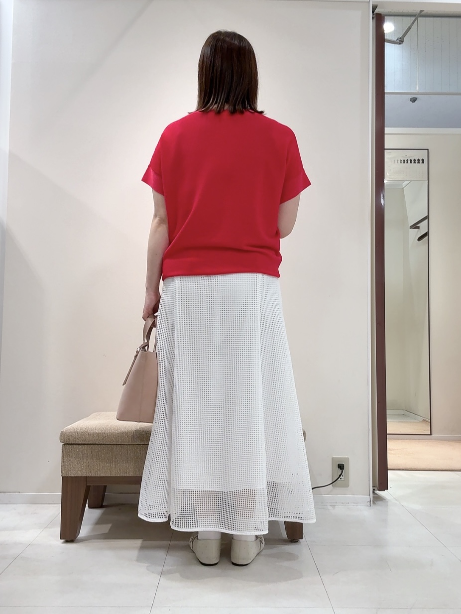 YUIさんの「UNTITLED｜【11色展開/体型カバー】前後2WAYフレンチスリーブニット」を使ったコーディネート