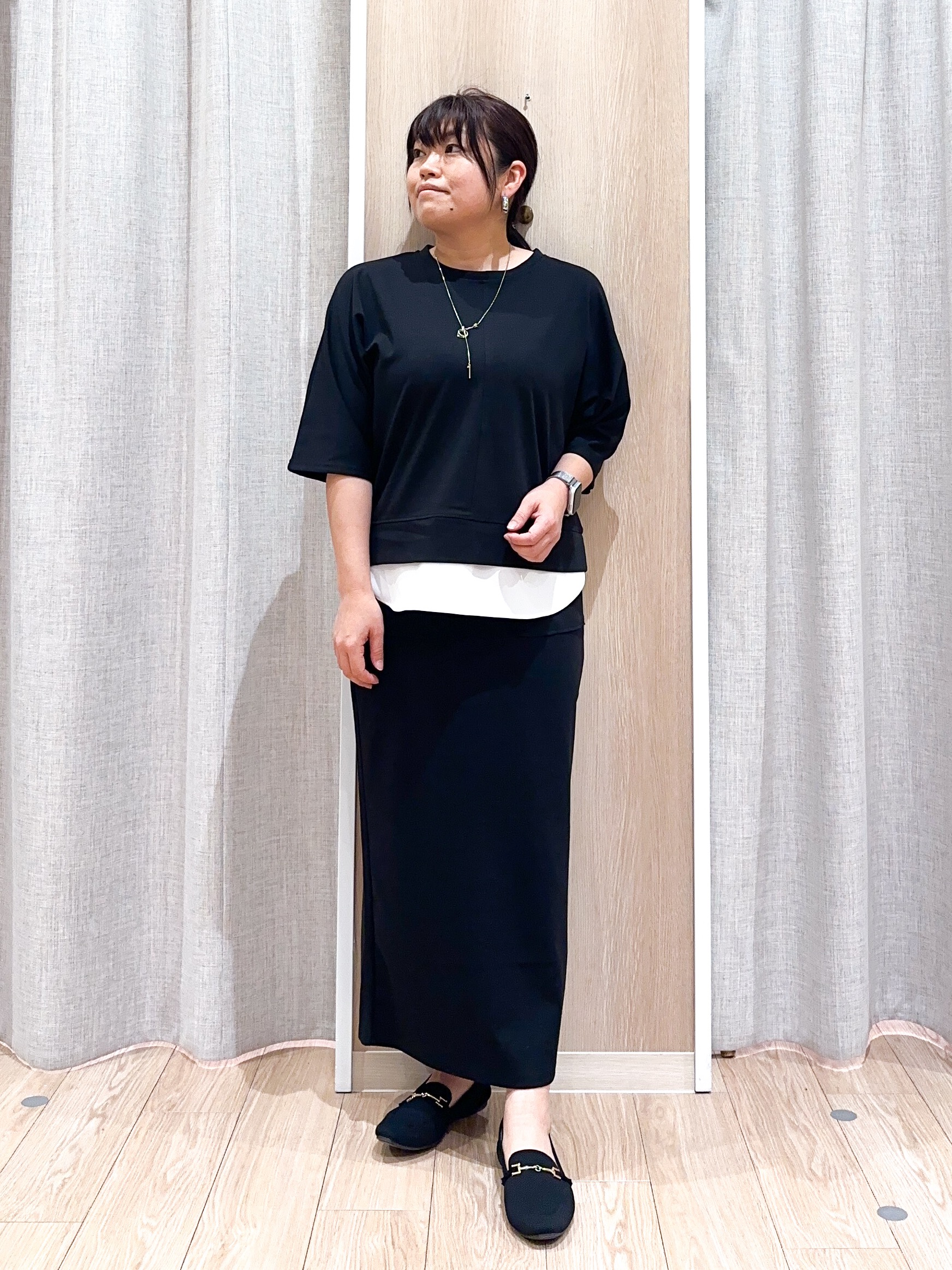 naoさんの「grove｜【貴島明日香さん着用】【撥水】きれいめに着こなせるマウンテンパーカ」を使ったコーディネート