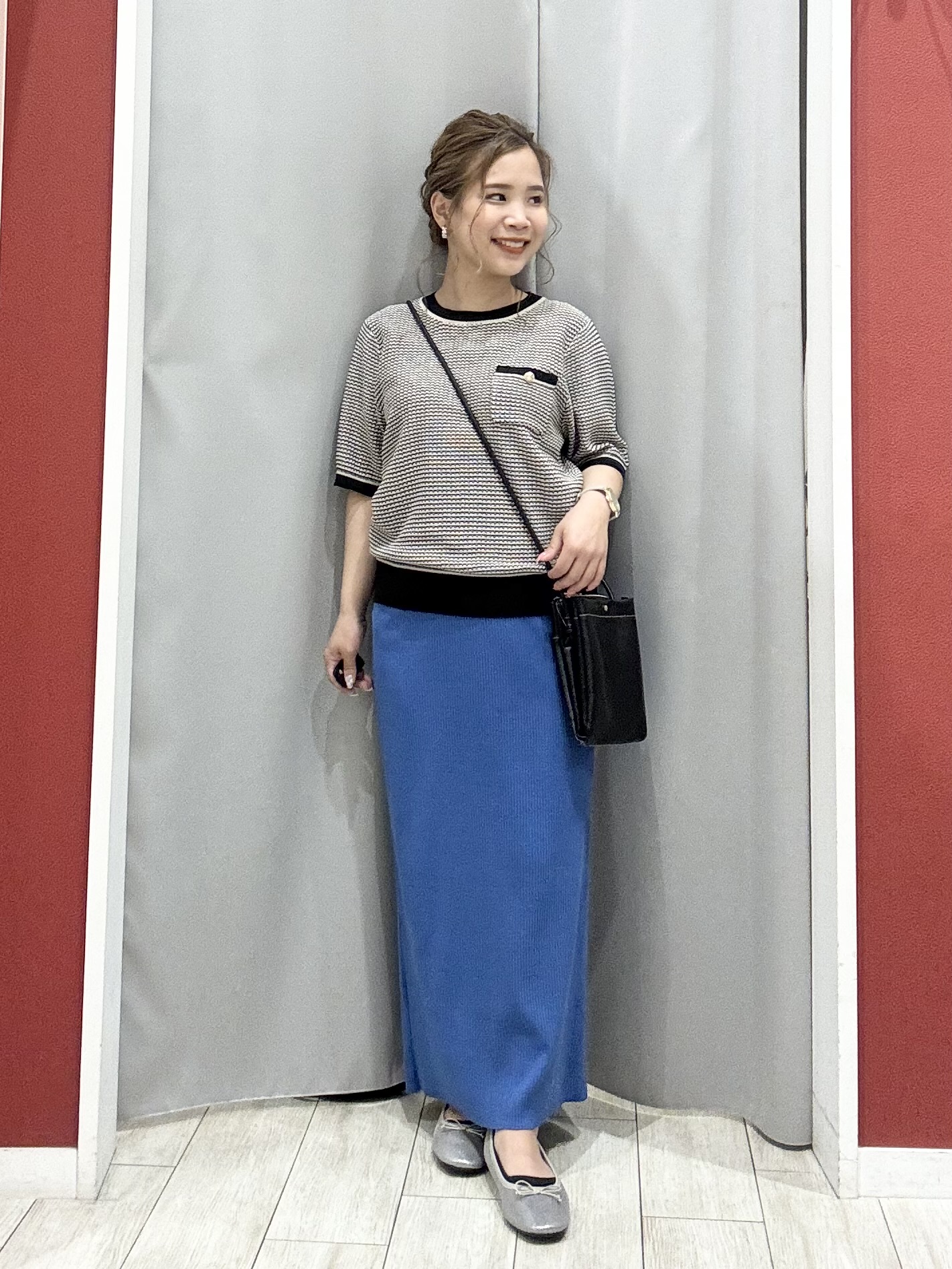 shioさんの「SHOO･LA･RUE｜【ひんやり/洗濯機可/S-LL】オンにもオフにも マルチに使えるボタンレスカーディガン」を使ったコーディネート