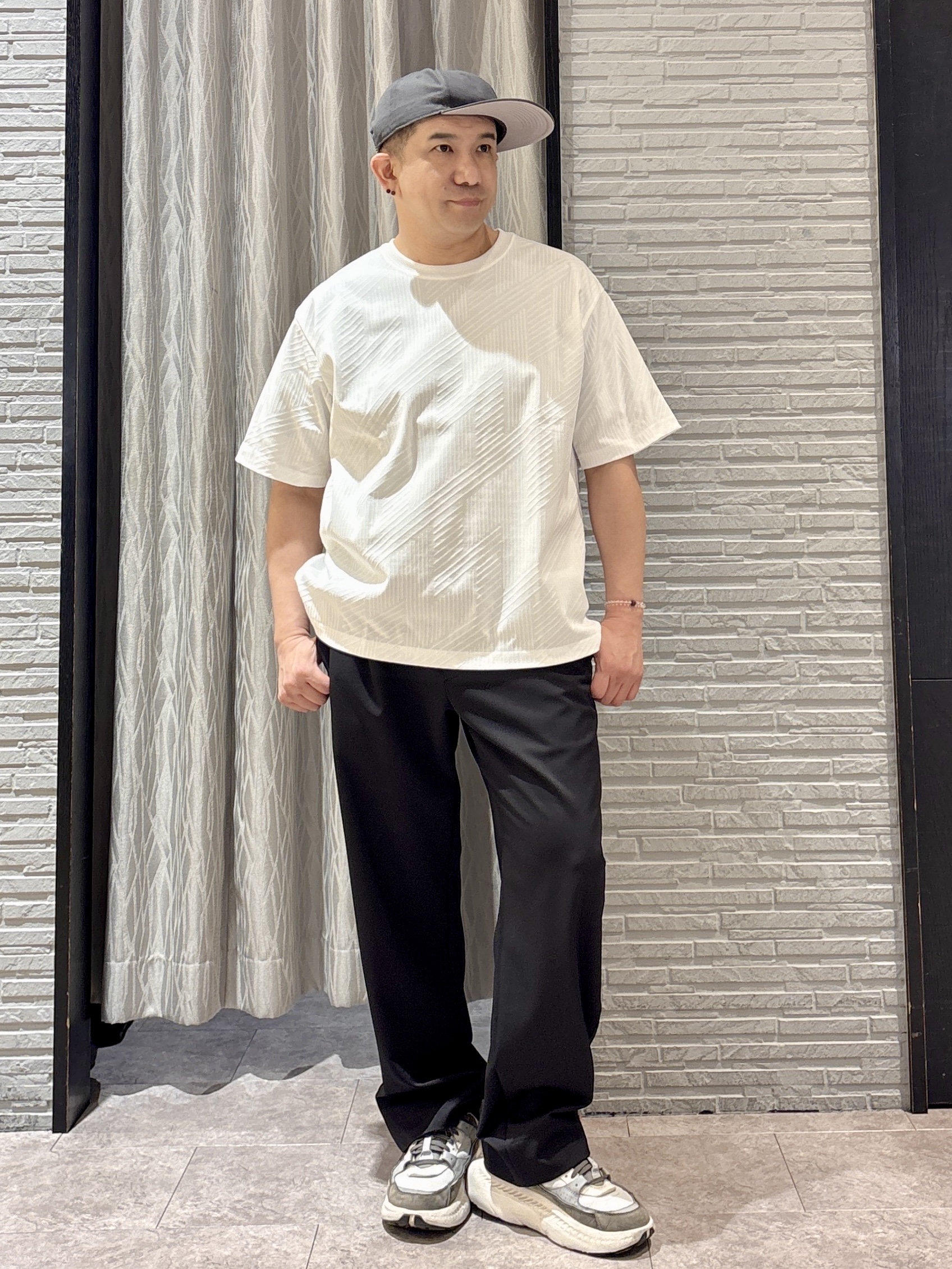 Pーyamaさんの「THE SHOP TK｜スエードタッチカーディガン 洗濯機OK」を使ったコーディネート