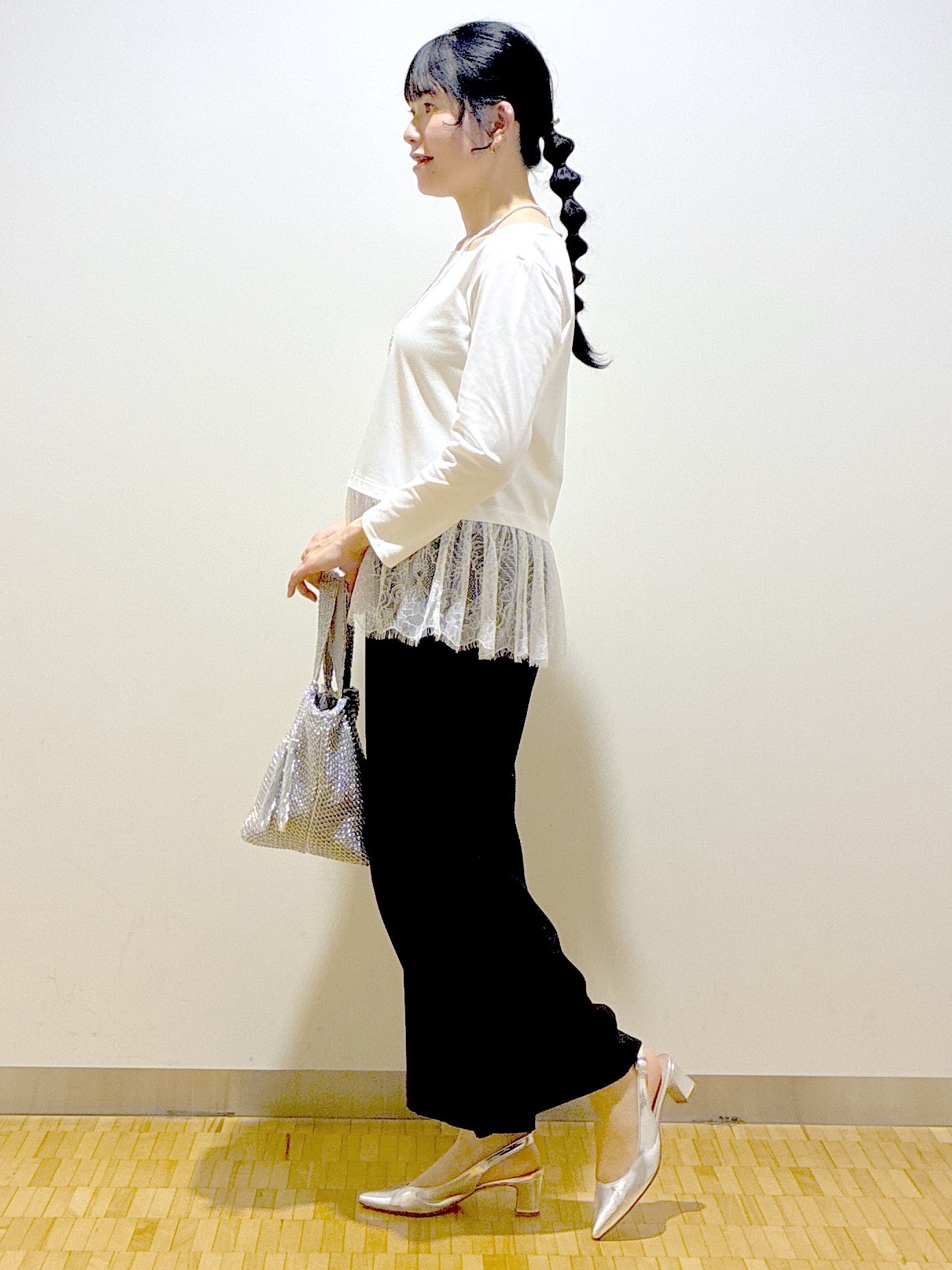  beni_gingerさんの「Reflect｜【UVカット／接触冷感／レイヤードにおすすめ◎】レース切り替えプルオーバージャージ」を使ったコーディネート
