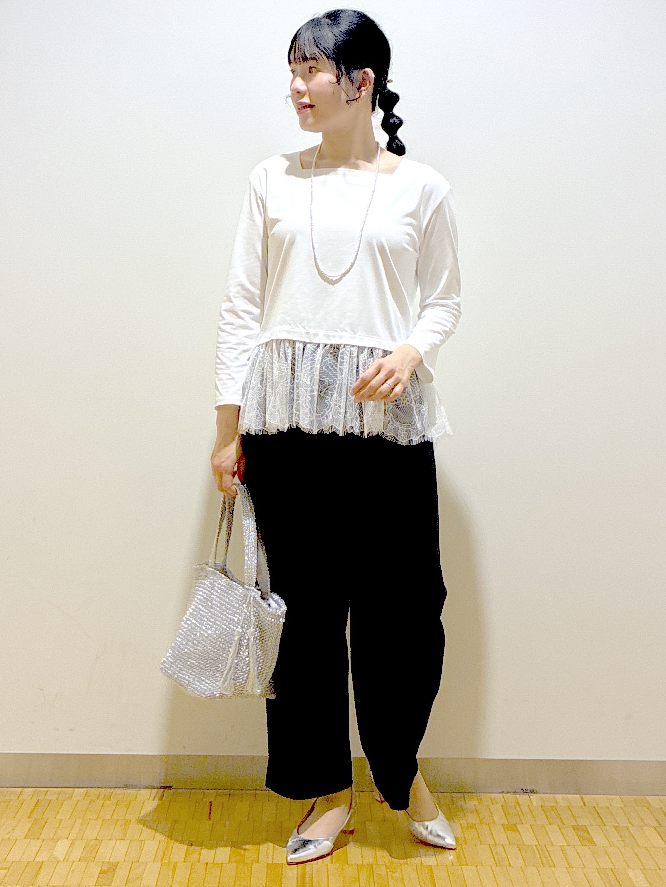  beni_gingerさんの「Reflect｜【UVカット／接触冷感／レイヤードにおすすめ◎】レース切り替えプルオーバージャージ」を使ったコーディネート