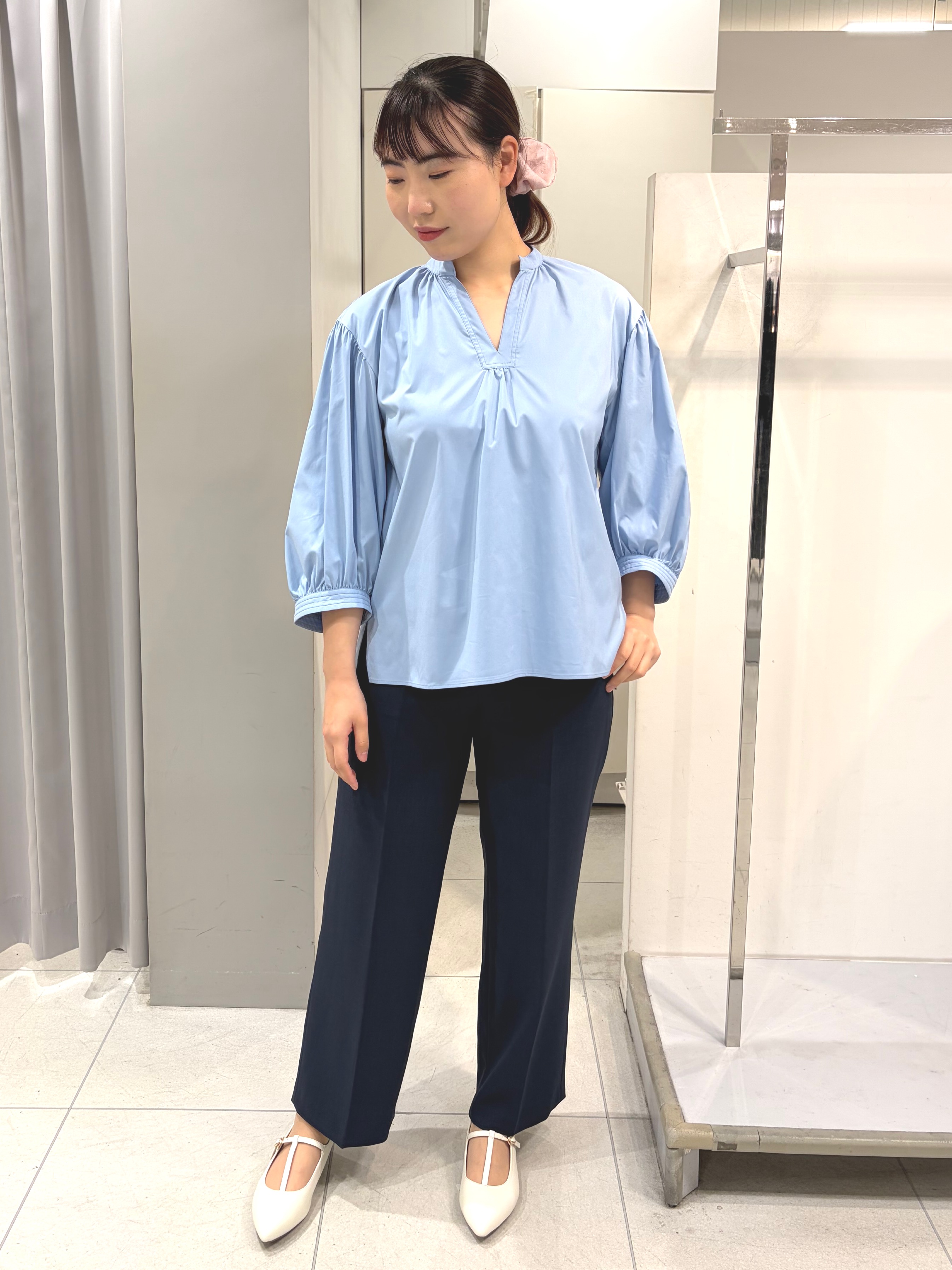 AZUSAさんの「Reflect｜ボリュームスリーブプルオーバーブラウス」を使ったコーディネート