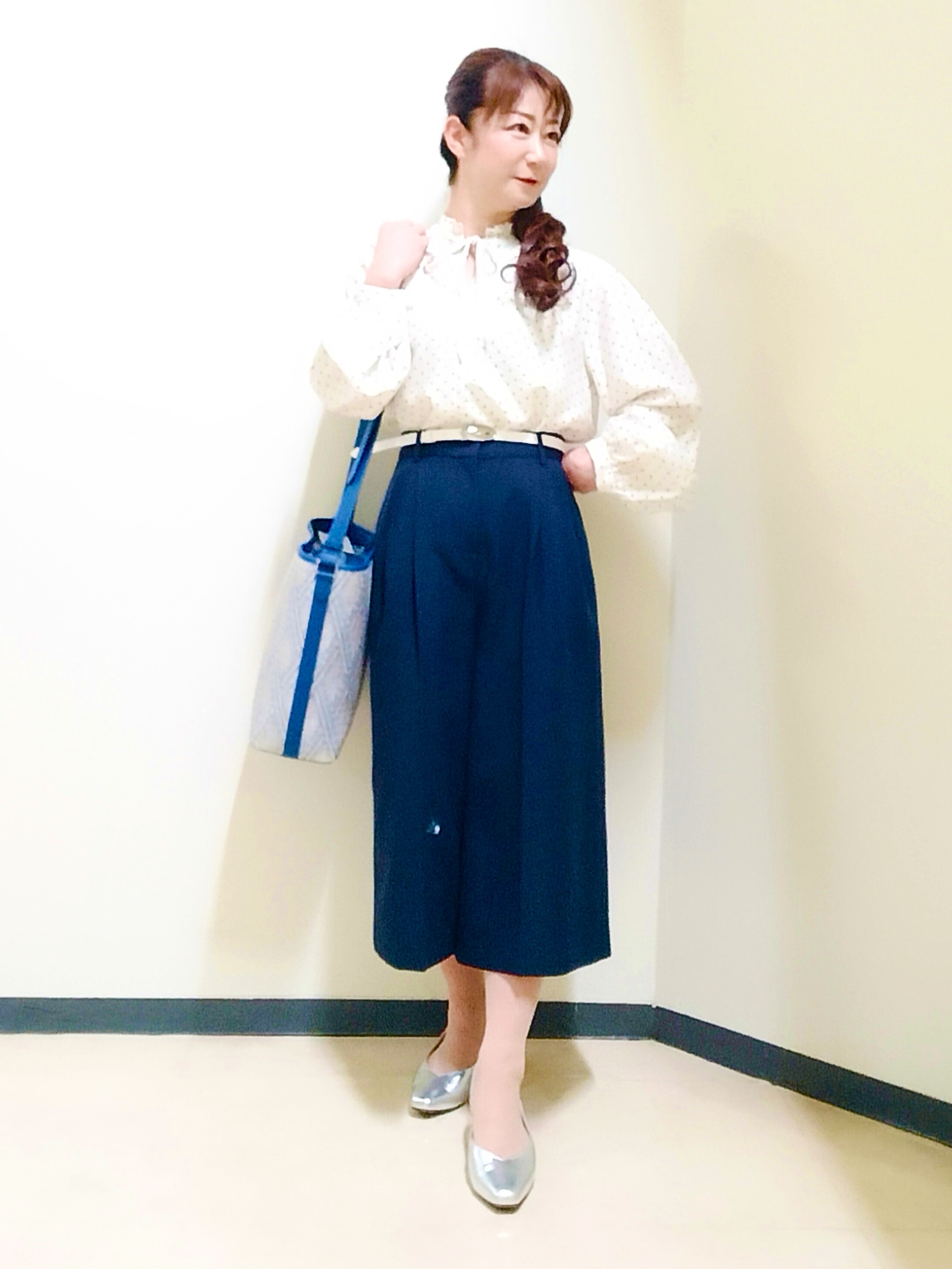 花さんの「Reflect｜リネンライクシャツブルゾン」を使ったコーディネート