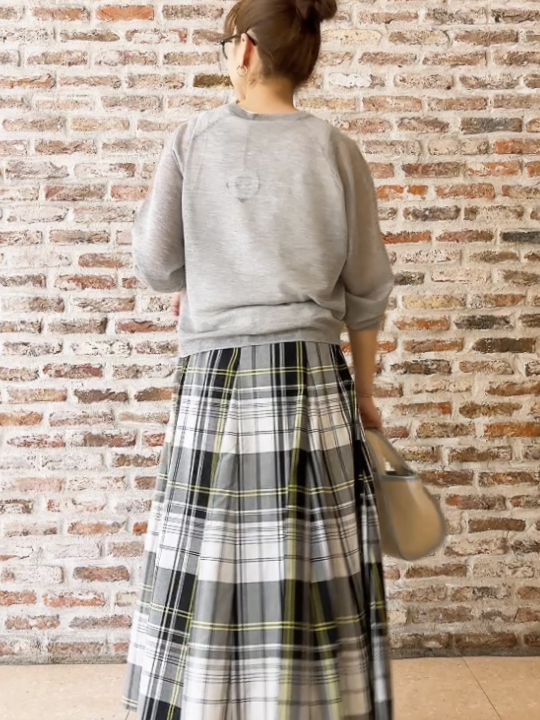 Yasucoさんの「Dessin｜お守りカーディガン -ウォッシャブル-」を使ったコーディネート