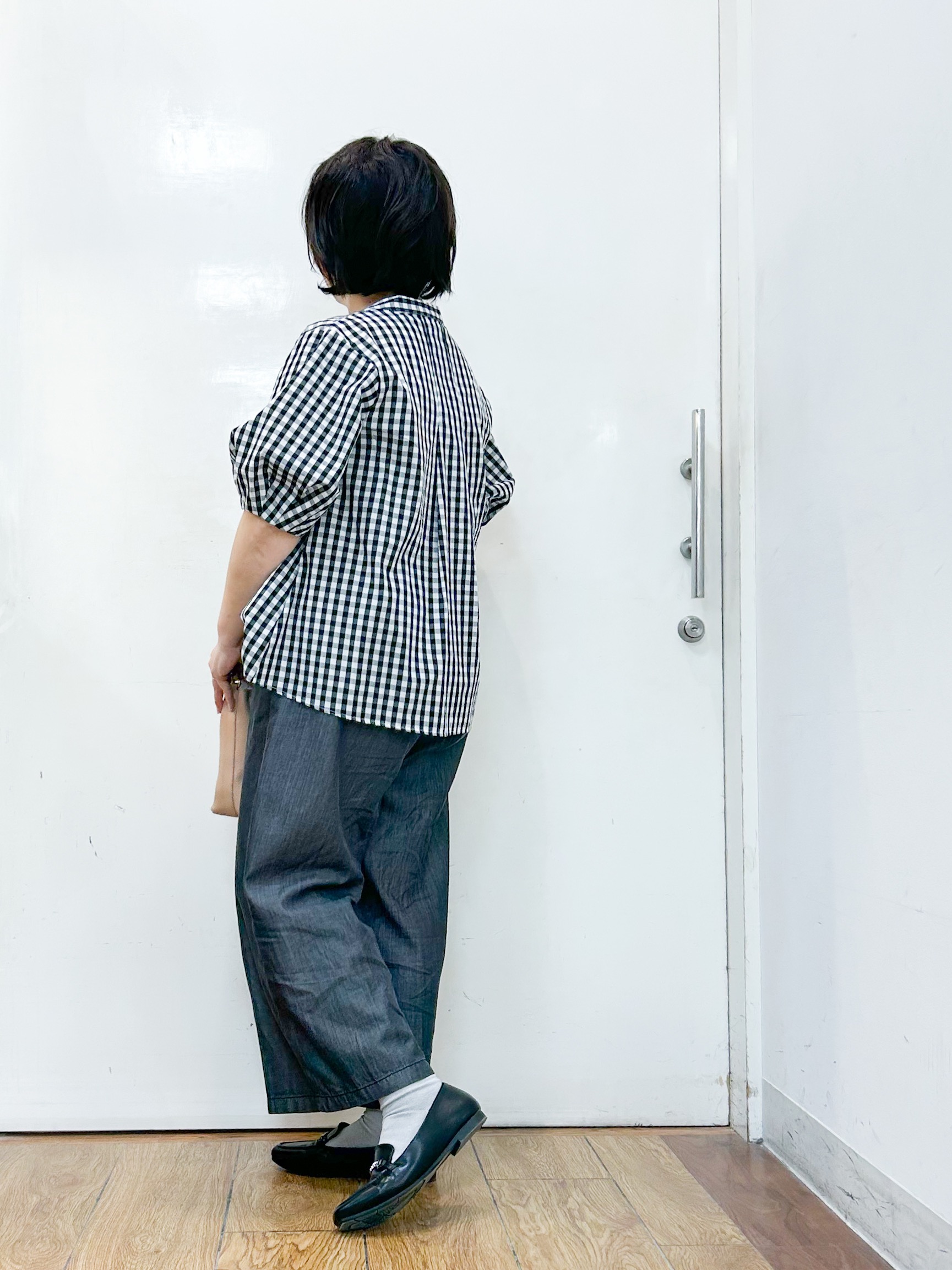haruさんの「SHOO･LA･RUE｜【高レビュー/洗濯後しわになりにくい/インせず着られる】自然に体型カバー 麻調ペプラムブラウス」を使ったコーディネート