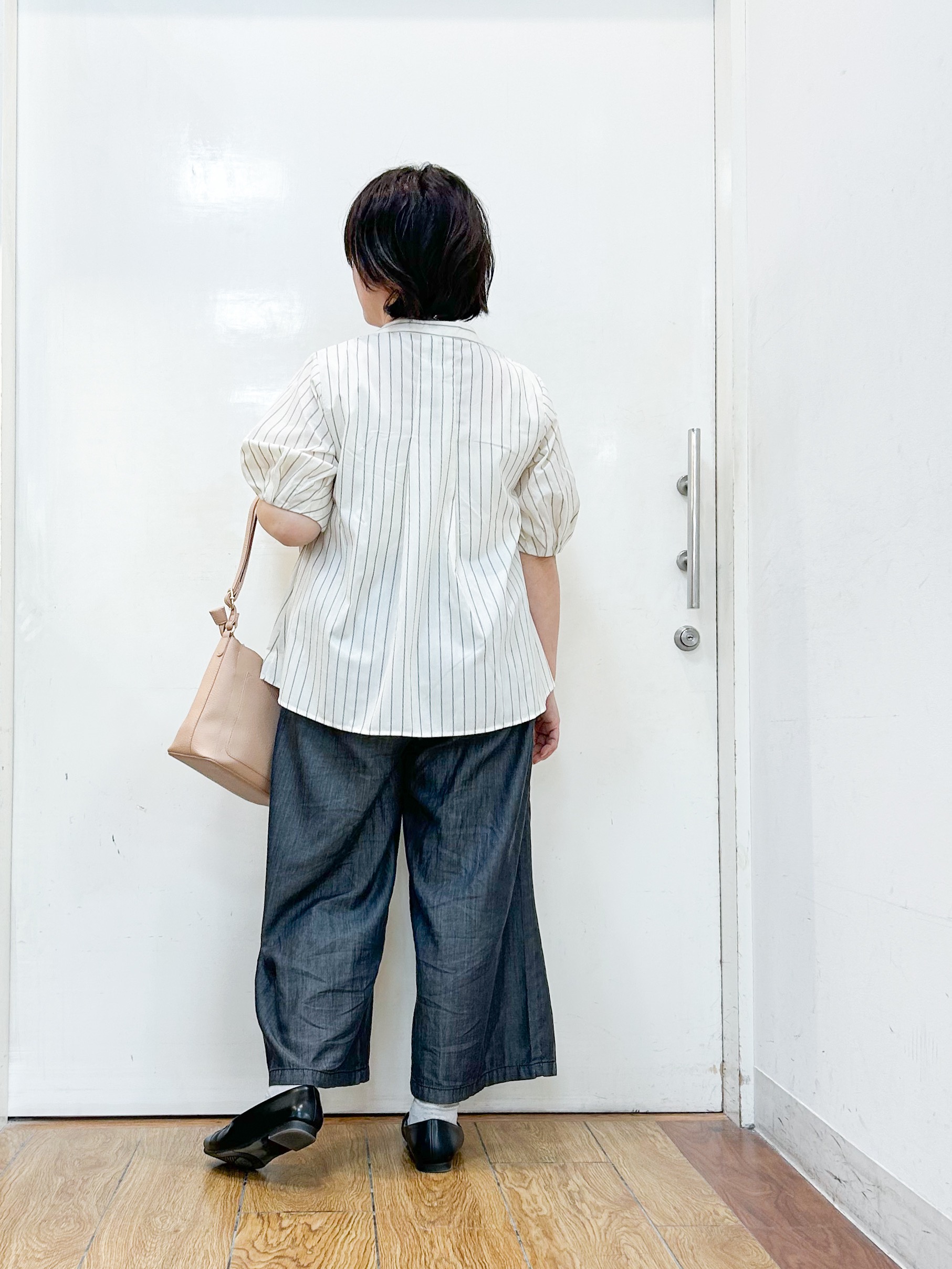 haruさんの「SHOO･LA･RUE｜【高レビュー/洗濯後しわになりにくい/インせず着られる】自然に体型カバー 麻調ペプラムブラウス」を使ったコーディネート