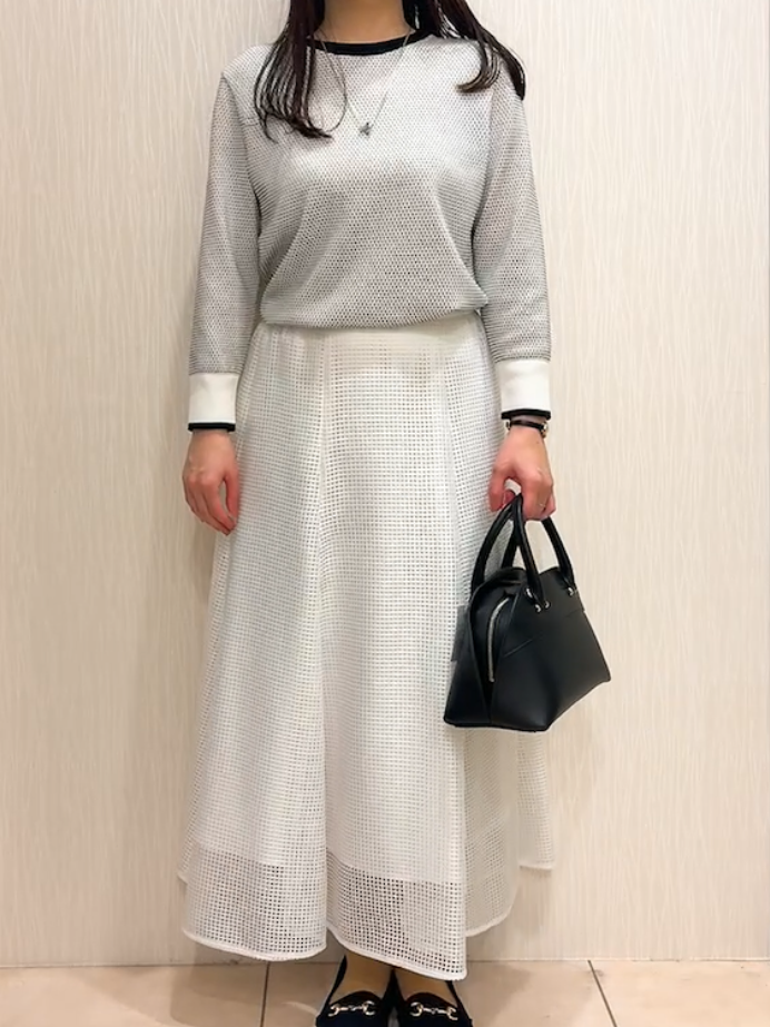 SAHOさんの「UNTITLED｜【アンサンブル可/洗える】配色ハイゲージニットトップス」を使ったコーディネート