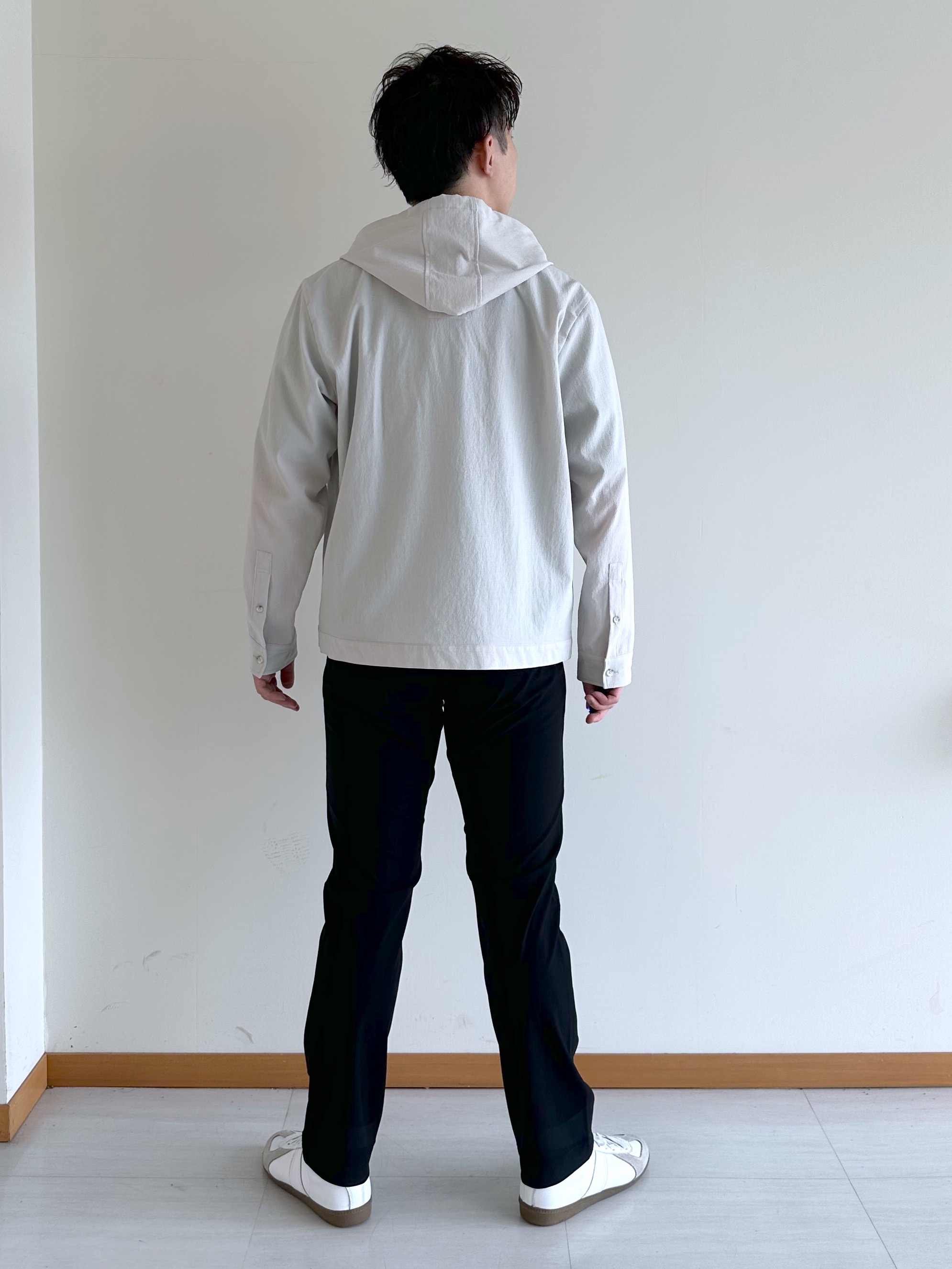 イッシーさんの「TAKEO KIKUCHI｜【撥水・洗える・シワになりにくい】 リランチェ（R） フードブルゾン」を使ったコーディネート
