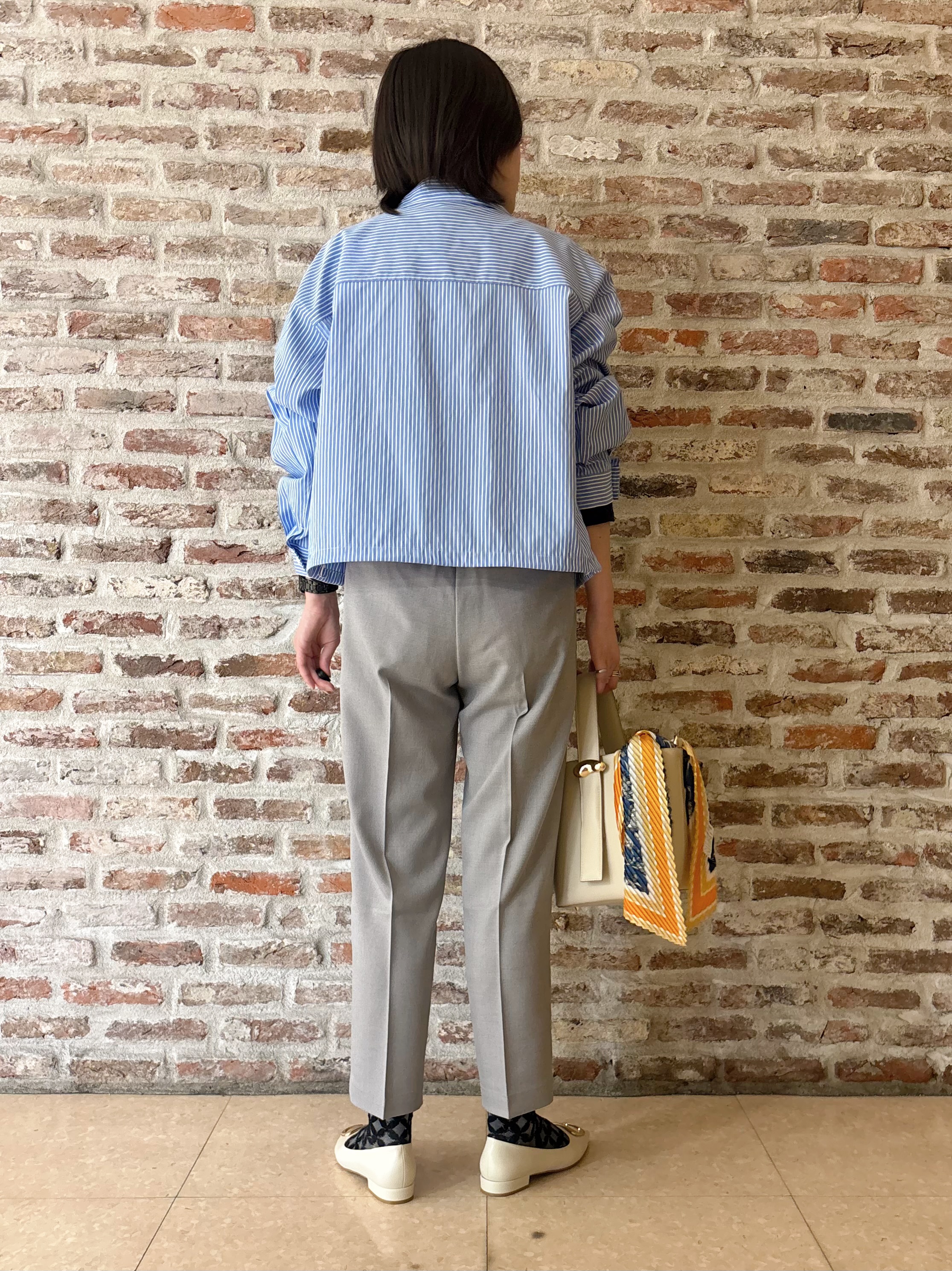 しばさんの「THE SHOP TK｜ショート丈シャツブルゾン」を使ったコーディネート